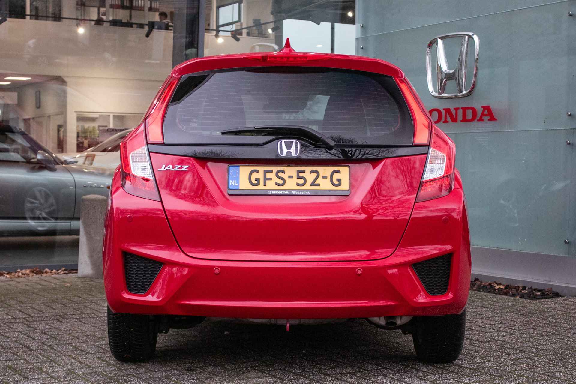 Honda Jazz 1.3 i-VTEC Comfort -All in rijklaarprijs | Navi | Stoelverw. | All Season banden | Dealer ond. - 10/37