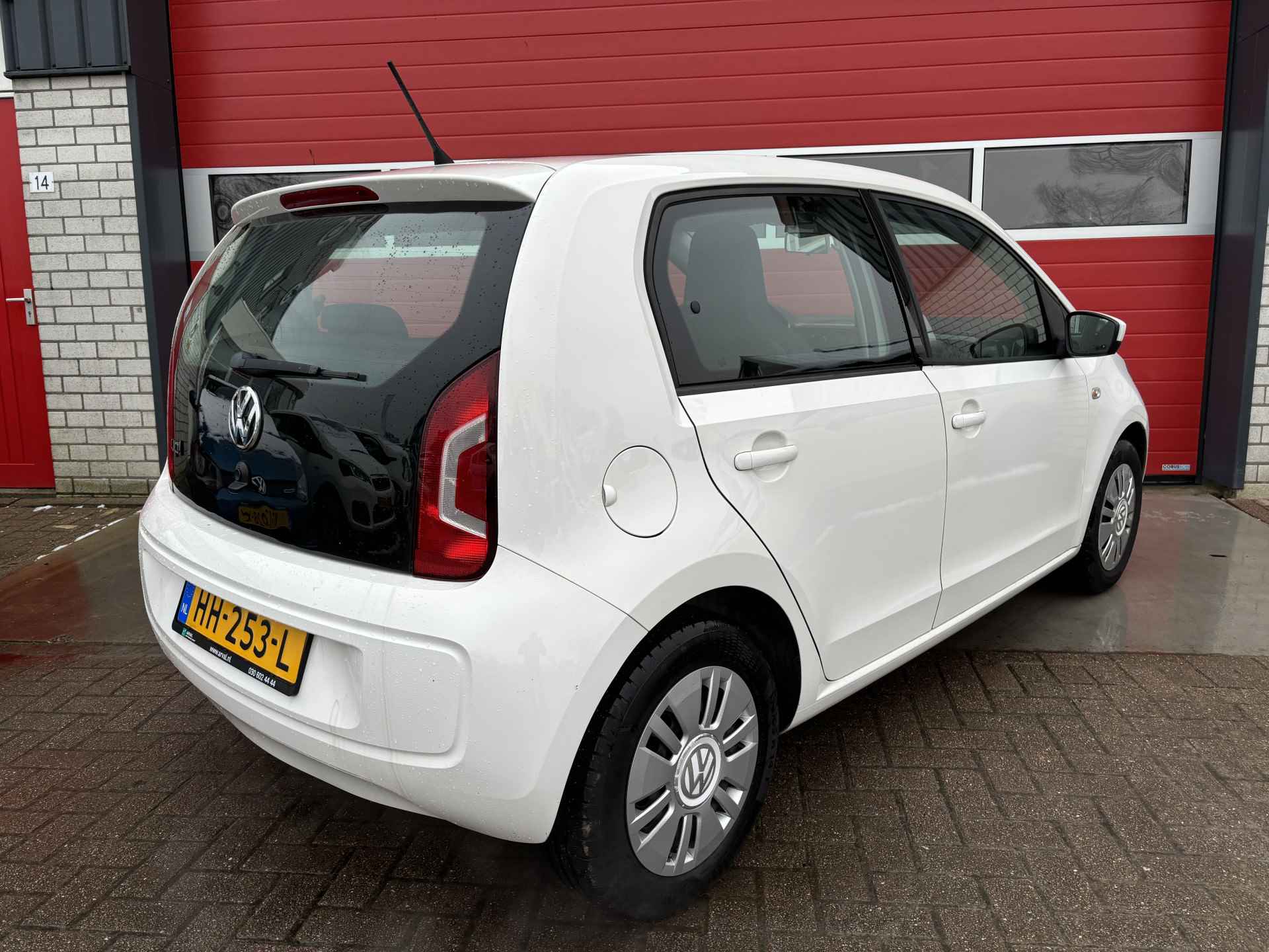 Volkswagen up! 1.0 move up! BlueMotion AIRCO / ELEK RAMEN / RADIO / NL-AUTO - 2/6