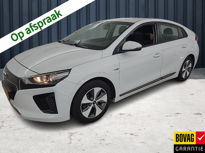 Hyundai IONIQ Comfort EV (120 PK) 1e-Eigen, Hyundai-Dealer-Onderh, 12-Mnd-Bovag, Nl-Auto, Keyless-Entry, Adaptieve-Cruisecontrol, Navigatie/Apple-Carplay/Android-Auto, Achteruitrijcamera, Parkeer-Sensoren, L.M.Velgen