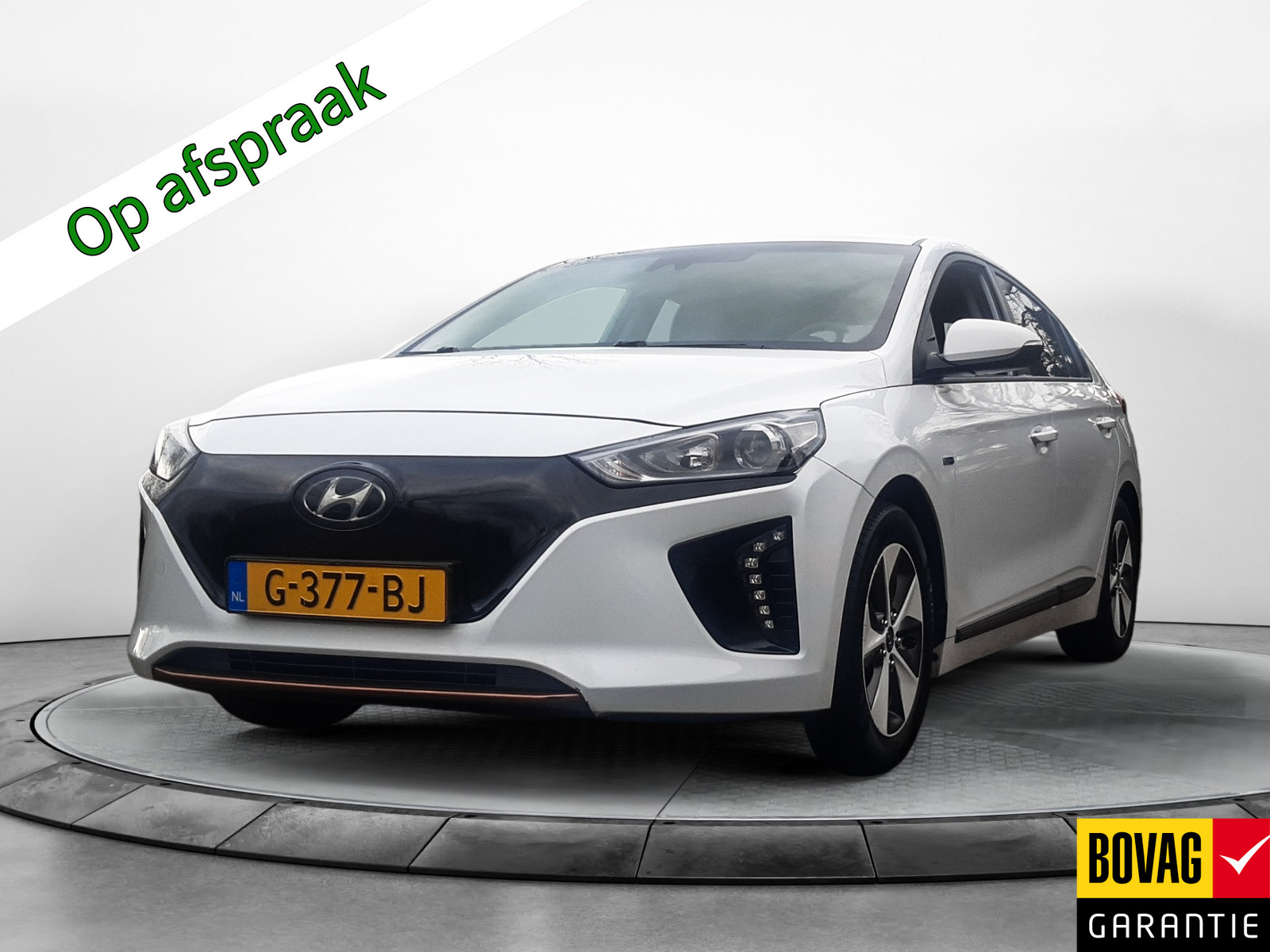 Hyundai IONIQ Comfort EV (120 PK) 1e-Eig, Hyundai-Dealer-Onderh, 12-Mnd-Bovag, Nl-Auto, Keyless-Entry, Adaptieve-Cruisecontrol, Navigatie/Apple-Carplay/Android-Auto, Achteruitrijcamera, Parkeer-Sensoren, L.M.Velgen