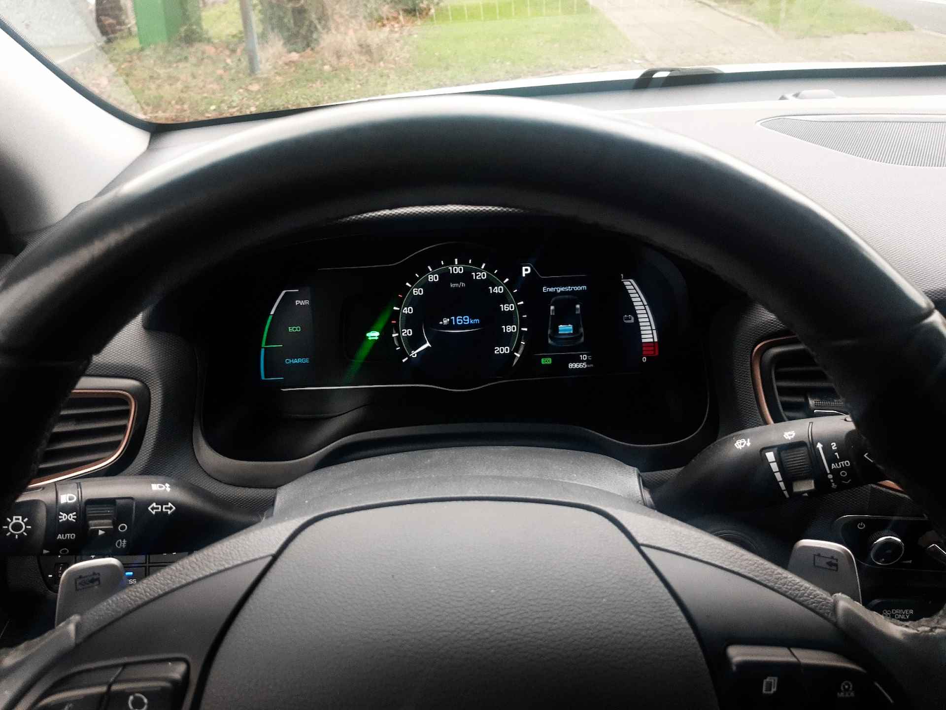 Hyundai IONIQ Comfort EV (120 PK) 1e-Eig, Hyundai-Dealer-Onderh, 12-Mnd-Bovag, Nl-Auto, Keyless-Entry, Adaptieve-Cruisecontrol, Navigatie/Apple-Carplay/Android-Auto, Achteruitrijcamera, Parkeer-Sensoren, L.M.Velgen - 13/39