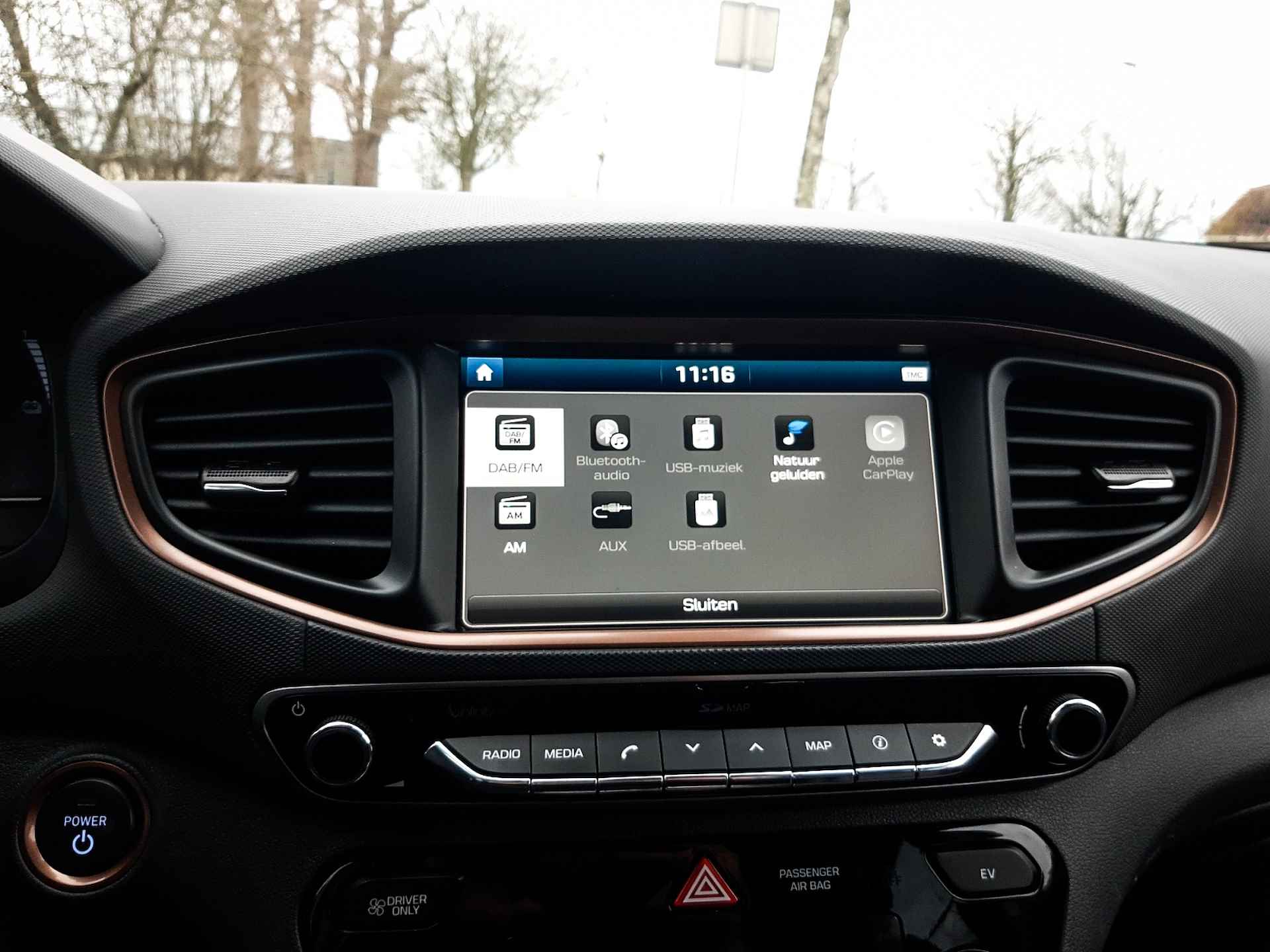 Hyundai IONIQ Comfort EV (120 PK) 1e-Eig, Hyundai-Dealer-Onderh, 12-Mnd-Bovag, Nl-Auto, Keyless-Entry, Adaptieve-Cruisecontrol, Navigatie/Apple-Carplay/Android-Auto, Achteruitrijcamera, Parkeer-Sensoren, L.M.Velgen - 22/39