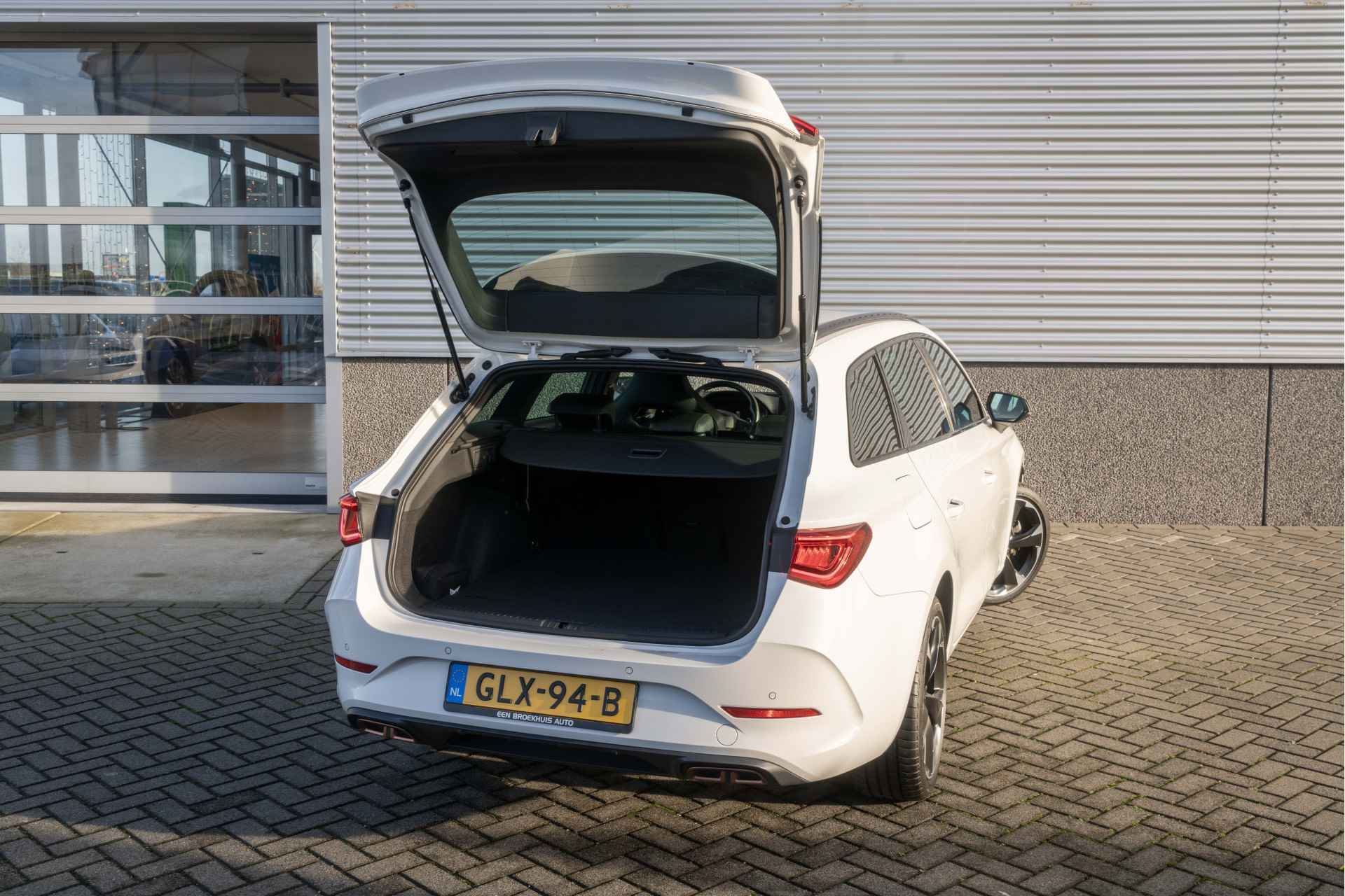 CUPRA Leon Sportstourer Cupra 1.4 e-Hybrid 204 pk phev Business - 13/39