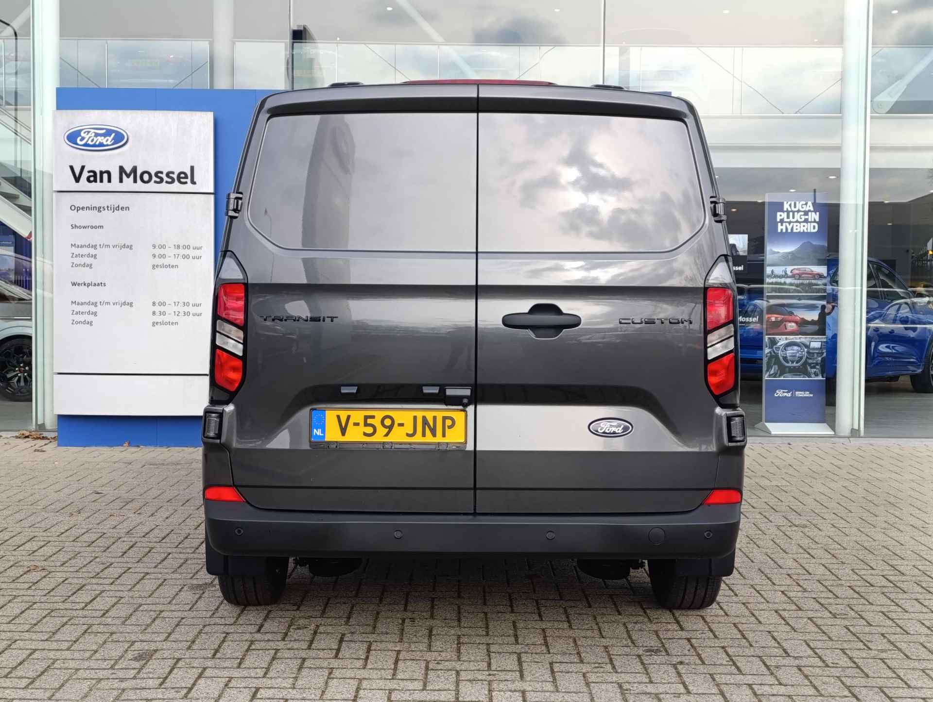 Ford Transit Custom 320 2.0 TDCI L2H1 Trend Ford Transit Custom 320 2.0 TDCI L2H1 Limited - 4/25