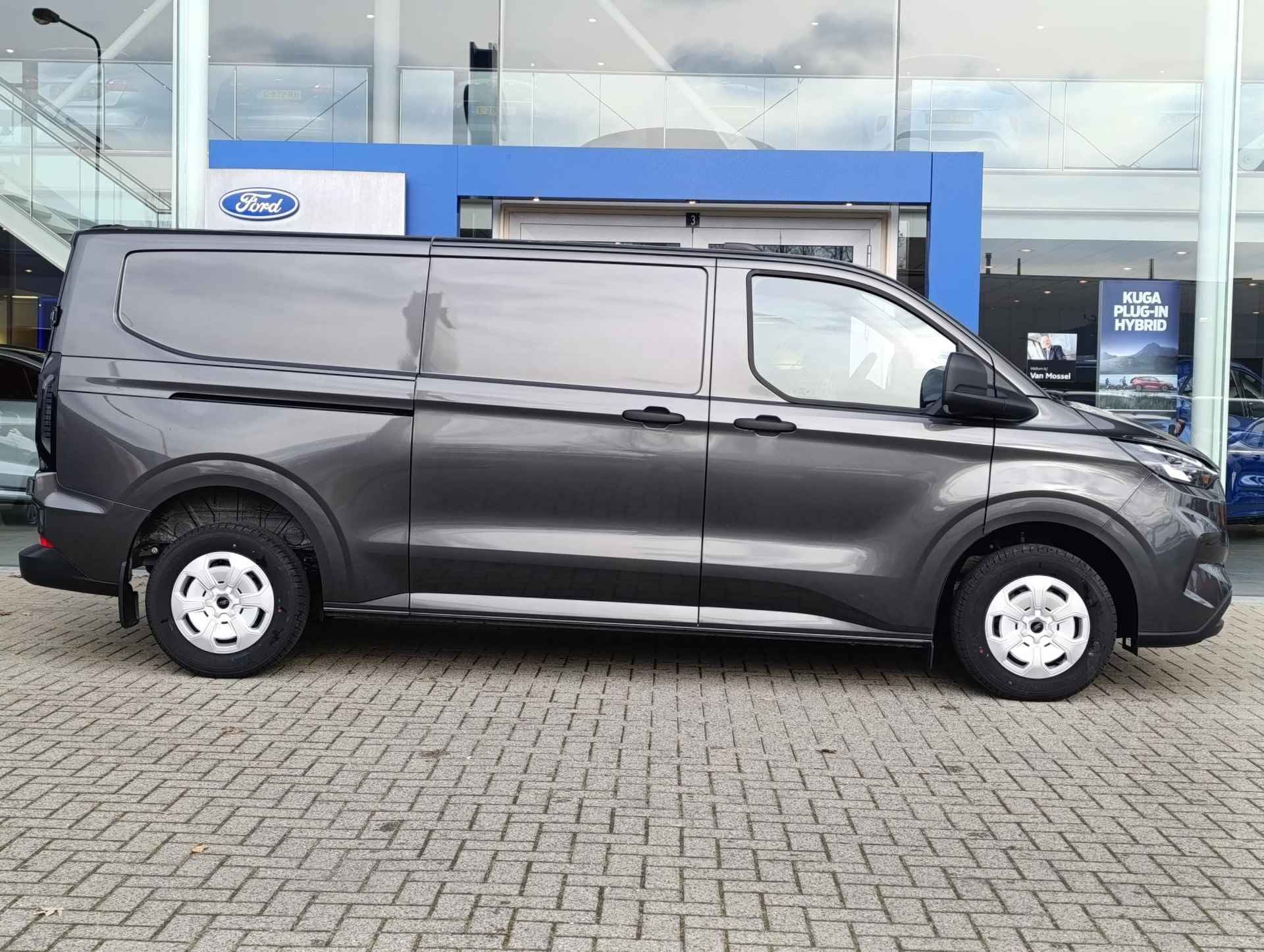 Ford Transit Custom 320 2.0 TDCI L2H1 Trend Ford Transit Custom 320 2.0 TDCI L2H1 Limited - 5/25