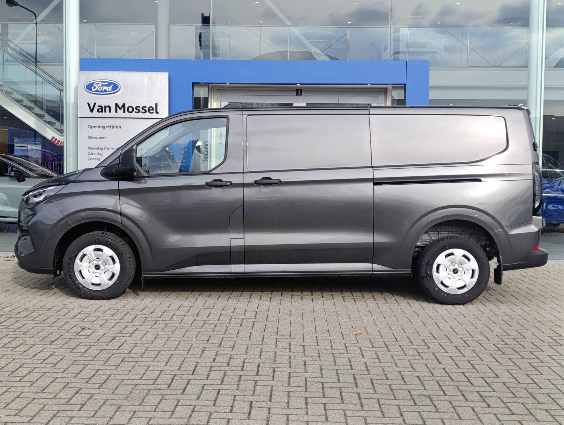 Ford Transit Custom 320 2.0 TDCI L2H1 Trend Ford Transit Custom 320 2.0 TDCI L2H1 Limited - 6/25