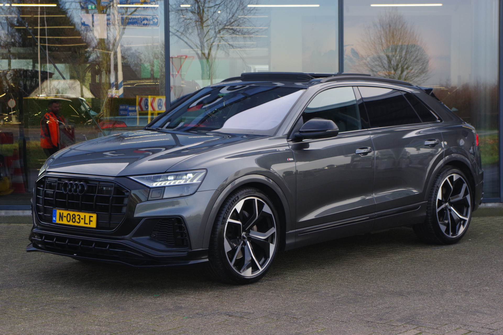 Audi Q8 55 TFSI 340 PK Quattro Pro Line Plus, ABT, Panoramadak, B&O, Elekt. Trekhaak, Luchtvering, Memory