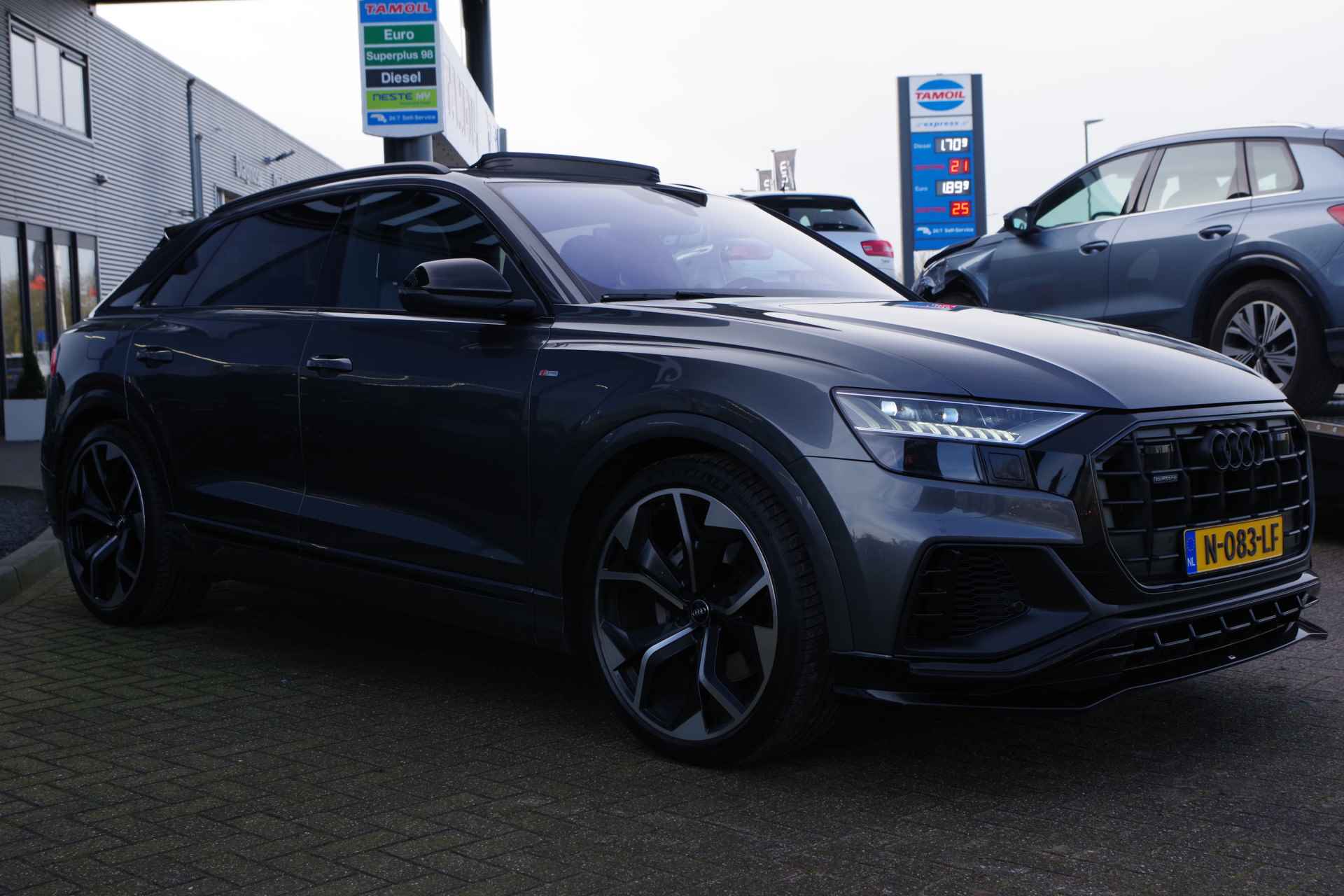 Audi Q8 55 TFSI 340 PK Quattro Pro Line Plus, ABT, Panoramadak, B&O, Elekt. Trekhaak, Luchtvering, Memory - 5/57