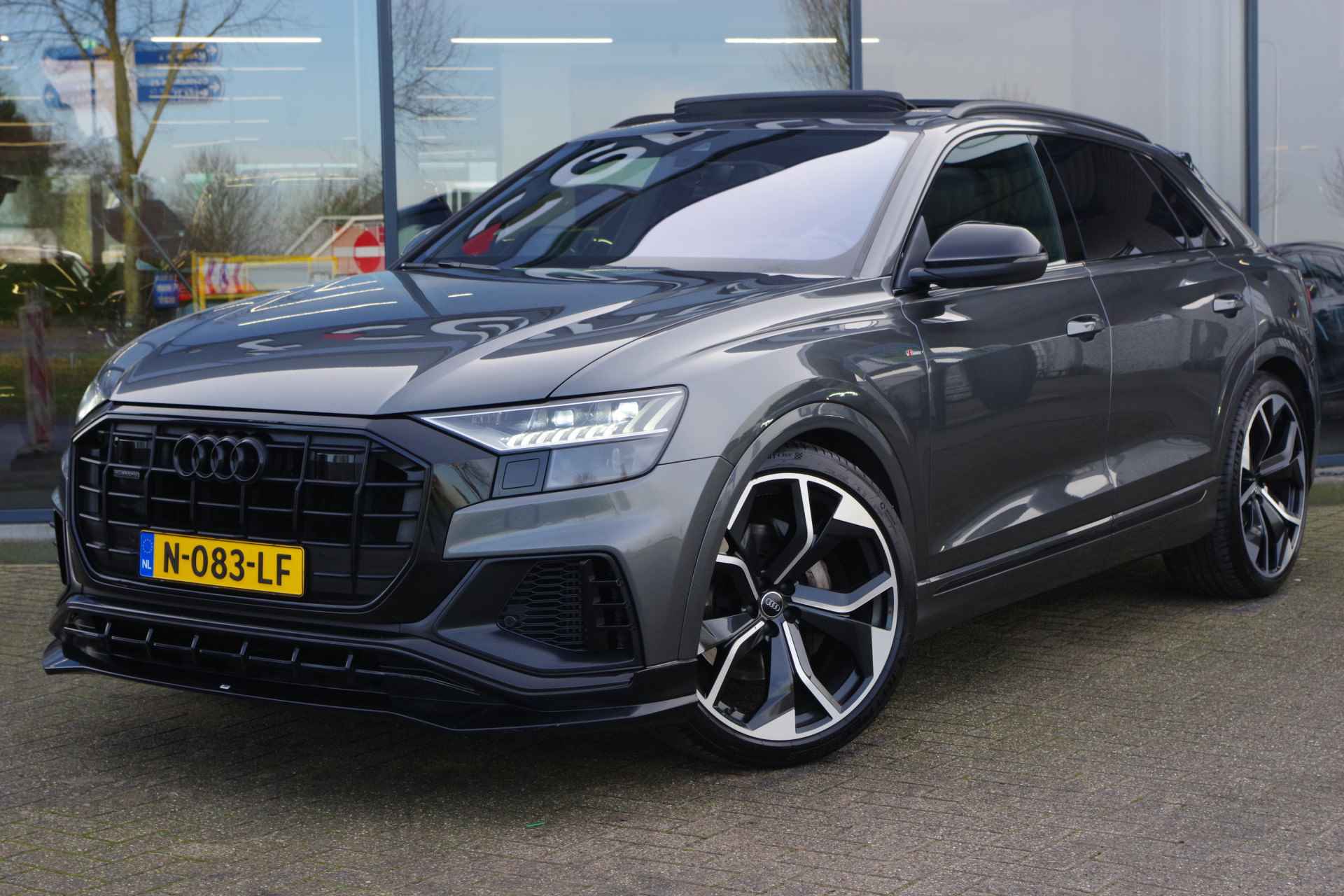 Audi Q8 55 TFSI 340 PK Quattro Pro Line Plus, ABT, Panoramadak, B&O, Elekt. Trekhaak, Luchtvering, Memory - 17/57