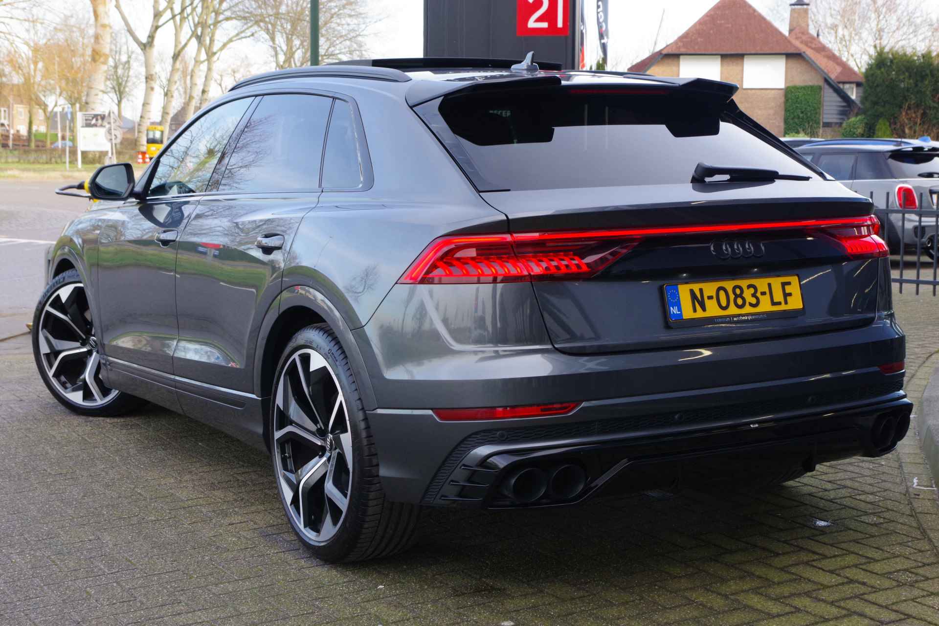 Audi Q8 55 TFSI 340 PK Quattro Pro Line Plus, ABT, Panoramadak, B&O, Elekt. Trekhaak, Luchtvering, Memory - 18/57