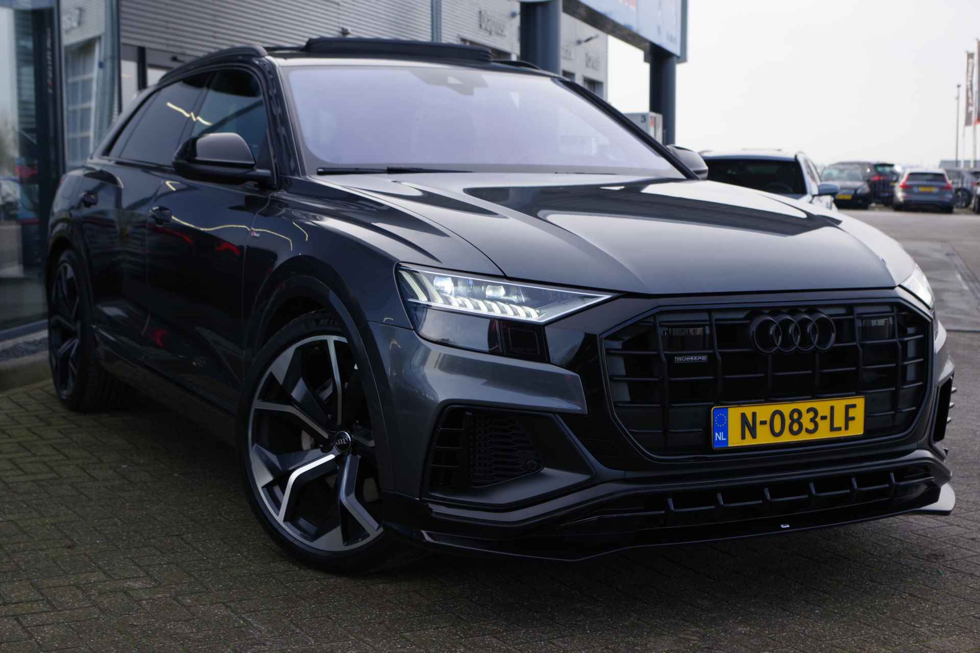 Audi Q8 55 TFSI 340 PK Quattro Pro Line Plus, ABT, Panoramadak, B&O, Elekt. Trekhaak, Luchtvering, Memory - 38/57