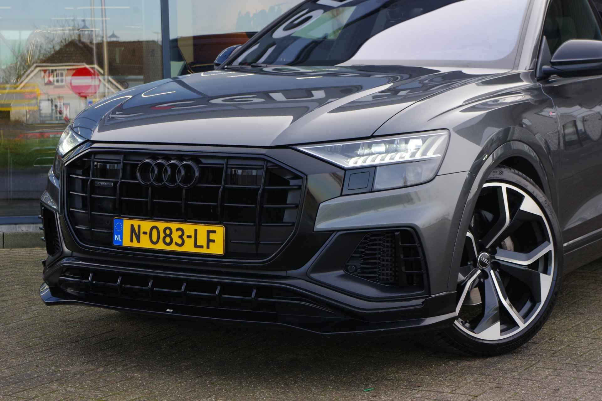 Audi Q8 55 TFSI 340 PK Quattro Pro Line Plus, ABT, Panoramadak, B&O, Elekt. Trekhaak, Luchtvering, Memory - 44/57