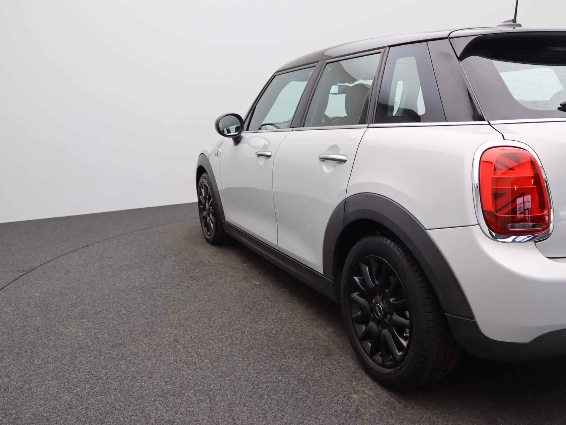 Mini Mini 1.5 Cooper Chili Business | Navigatie | Climate Control | Parkeerhulp  | LED Verlichting | - 34/40