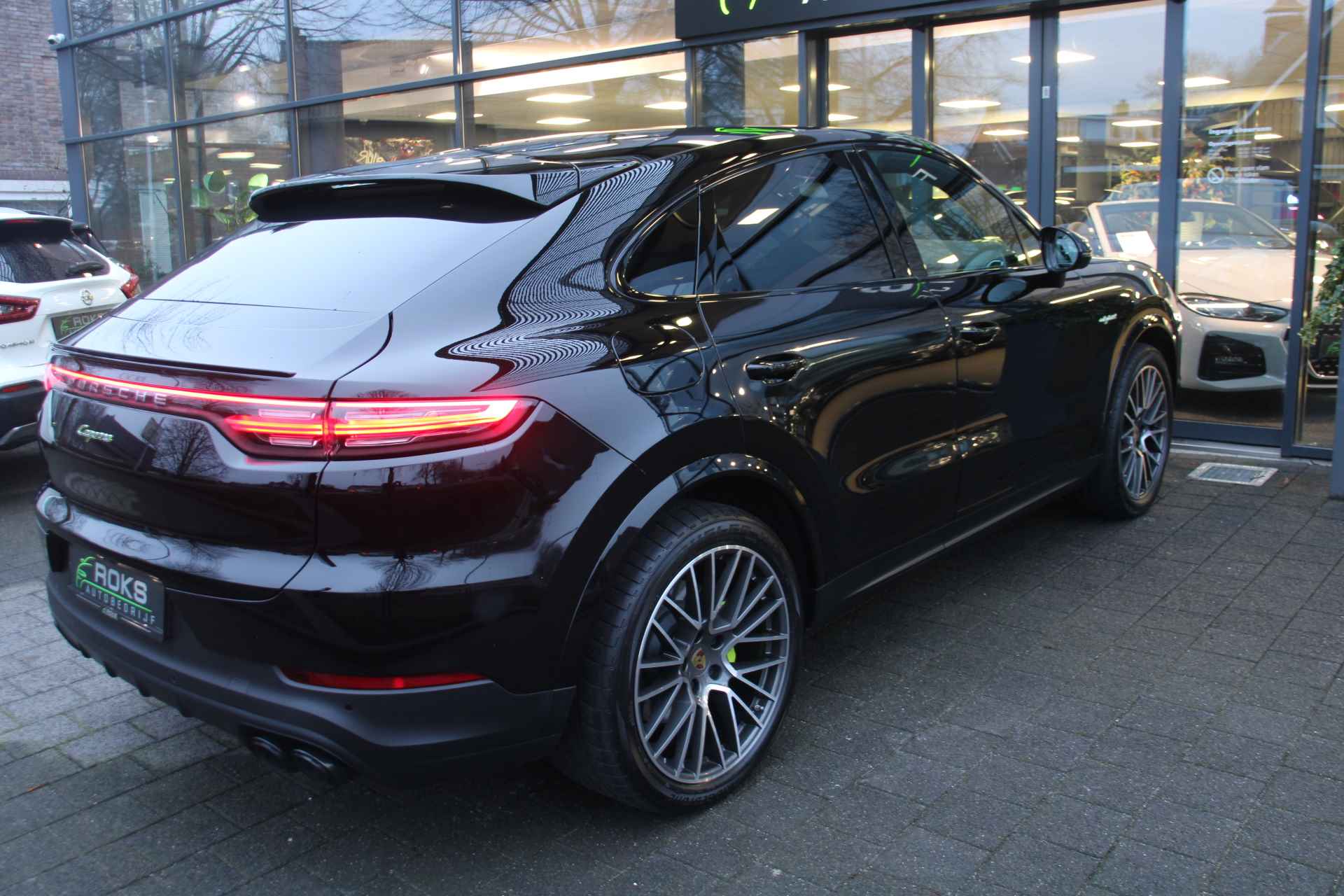 Porsche Cayenne Coupé 3.0 E-Hybrid SportChrono/Leder/Bose/Luchtvering/Panoramadak/21inch - 18/38