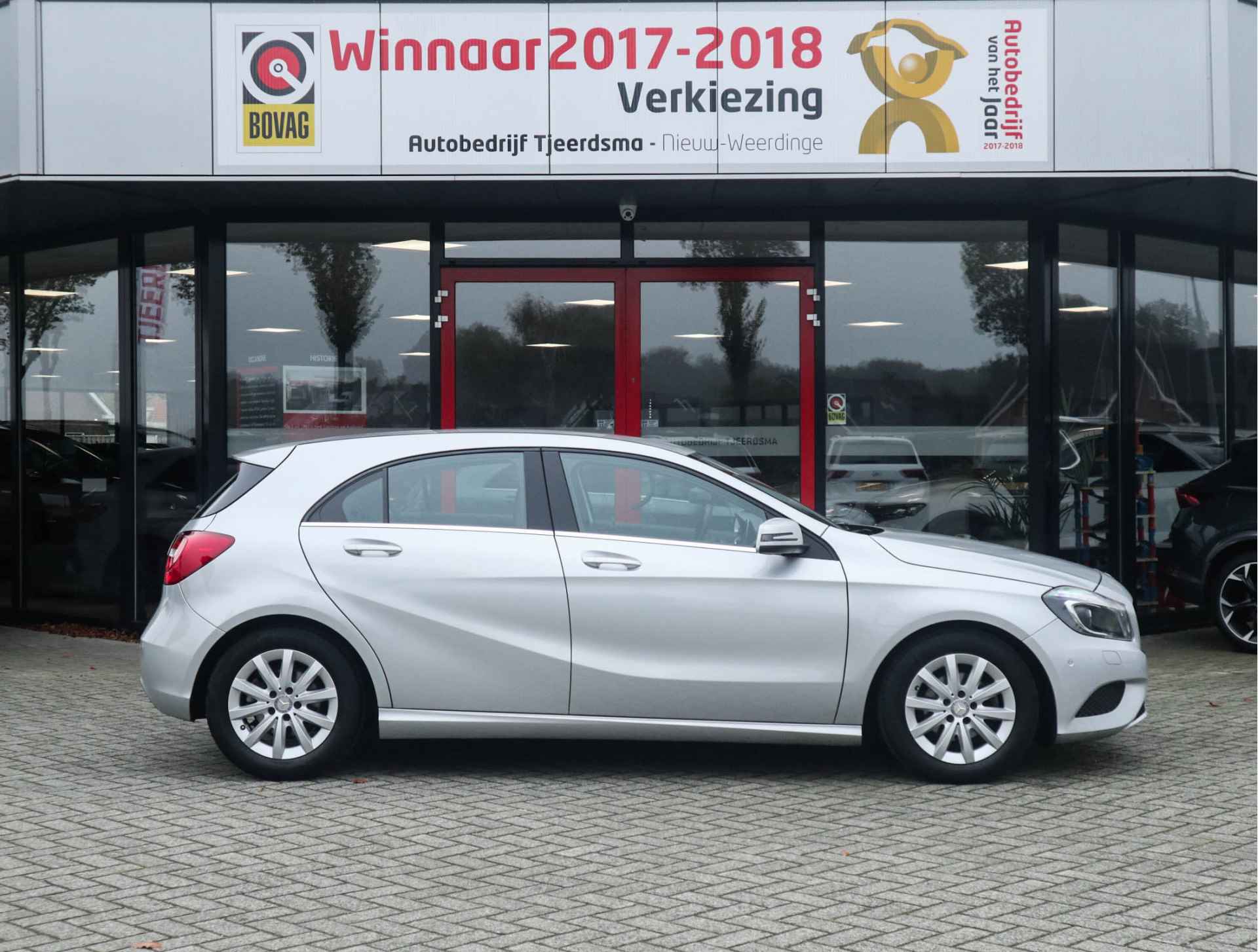 Mercedes-Benz A-Klasse 180 Navi/Clima/Cruise/Xenon - 12/26