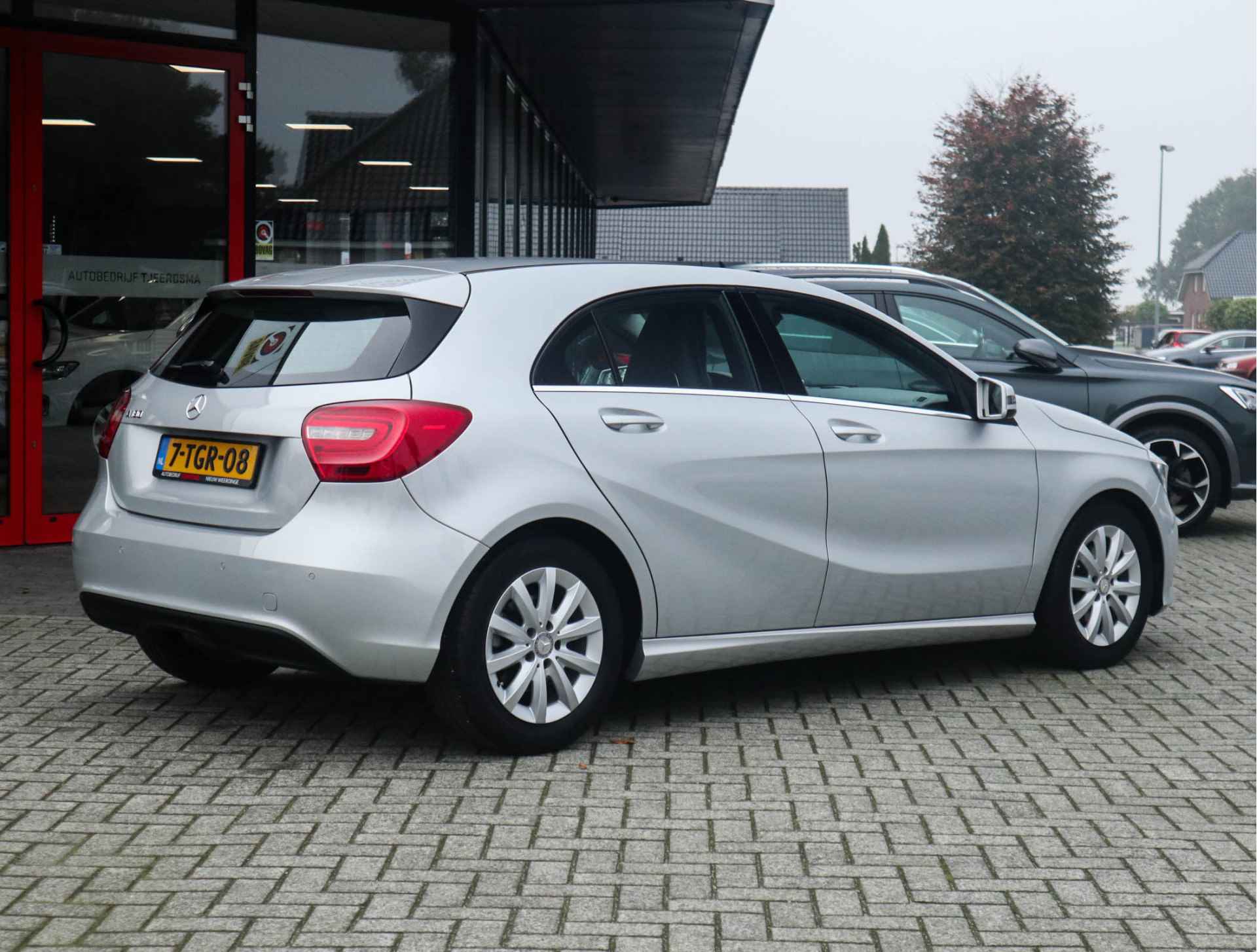 Mercedes-Benz A-Klasse 180 Navi/Clima/Cruise/Xenon - 13/26