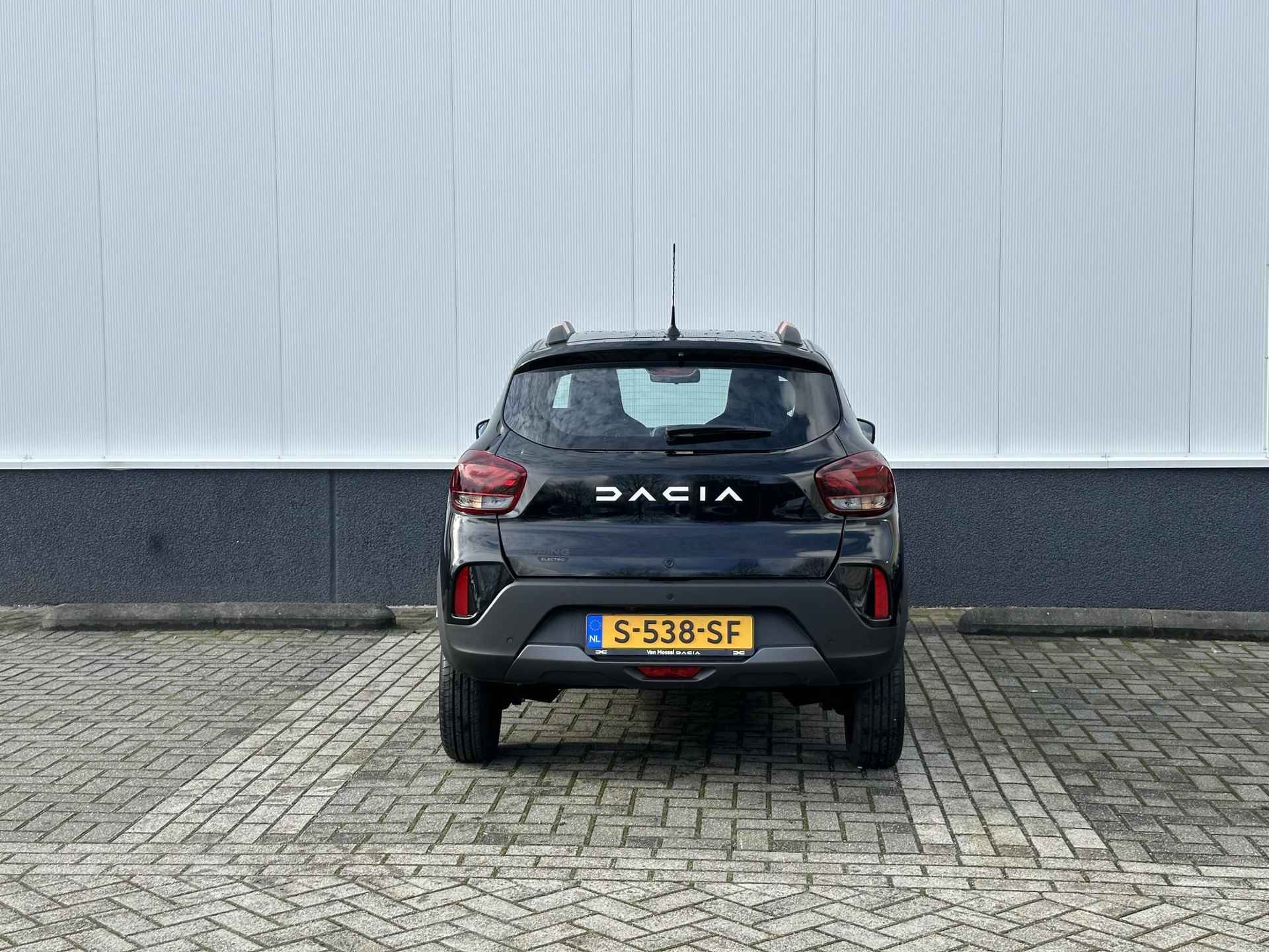 Dacia Spring Expression 27 kWh | Lederen Bekleding | Navigatie | Camera Achter | Navigatie | Airco - 5/27