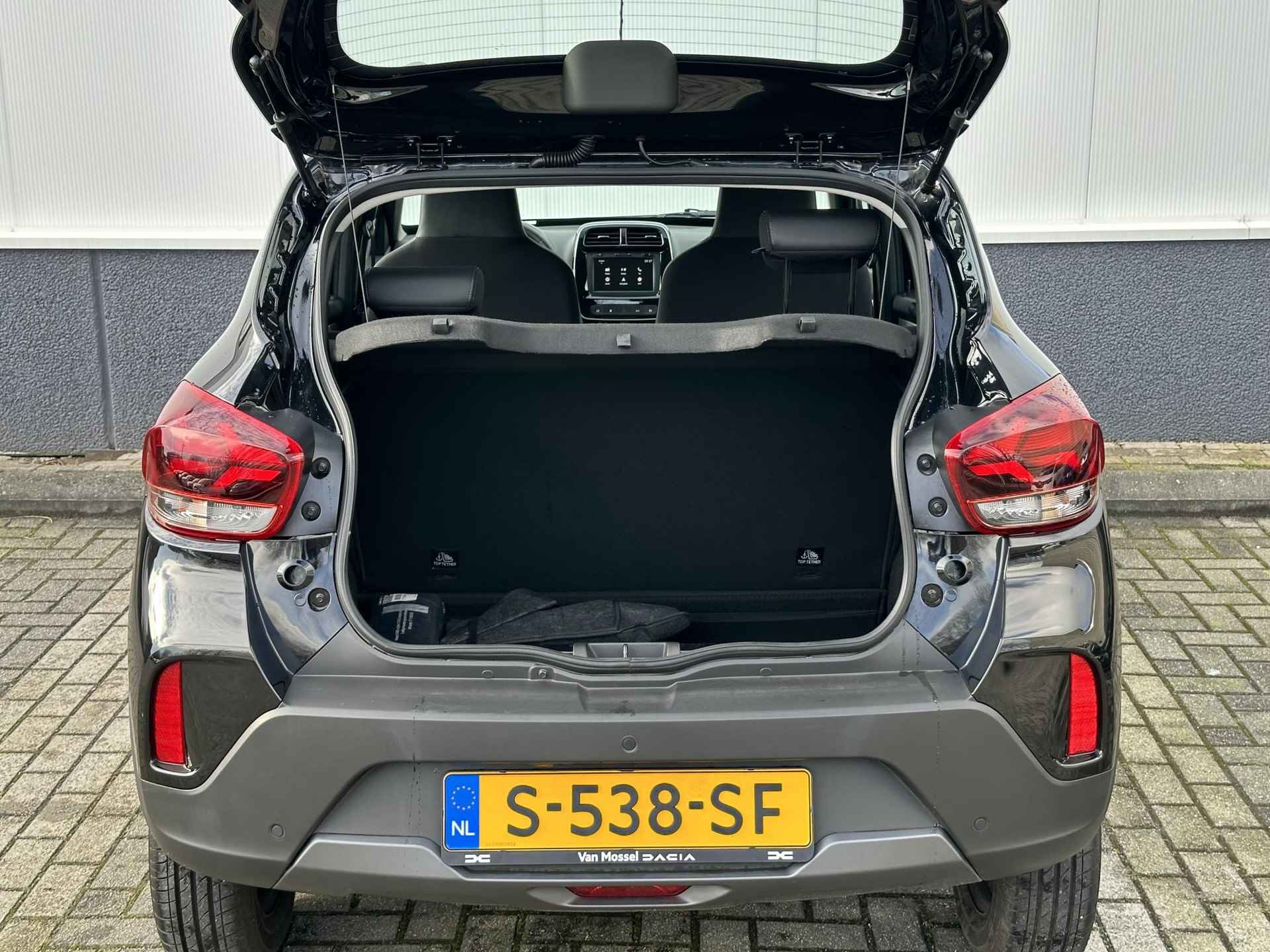 Dacia Spring Expression 27 kWh | Lederen Bekleding | Navigatie | Camera Achter | Navigatie | Airco - 6/27