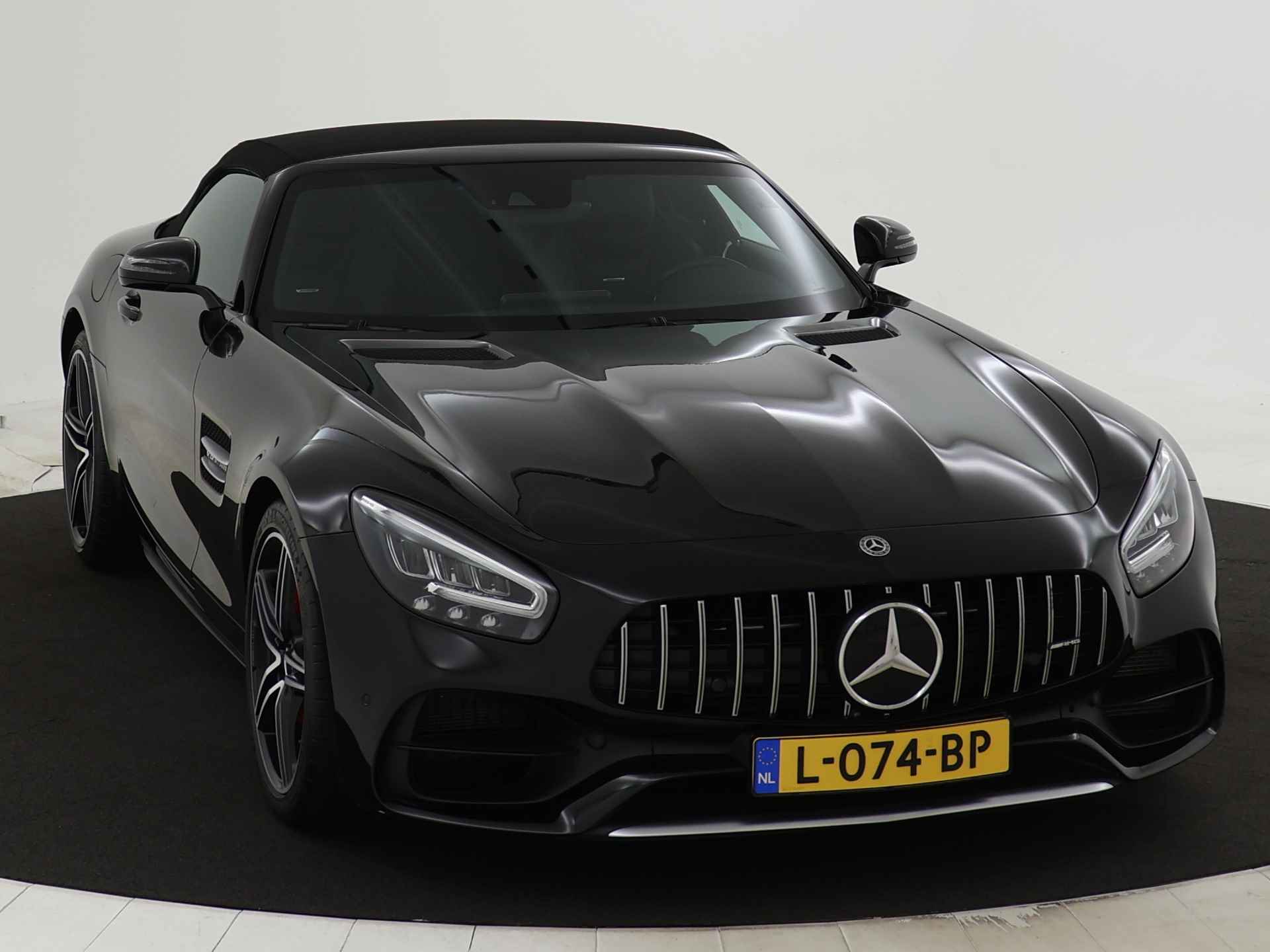 Mercedes-Benz AMG GT Roadster 4.0 Premium | V8 | 476 pk | Airscarf |  Alarm | Distronic | Inclusief 24 maanden MB Certified garantie voor Europa. - 27/41