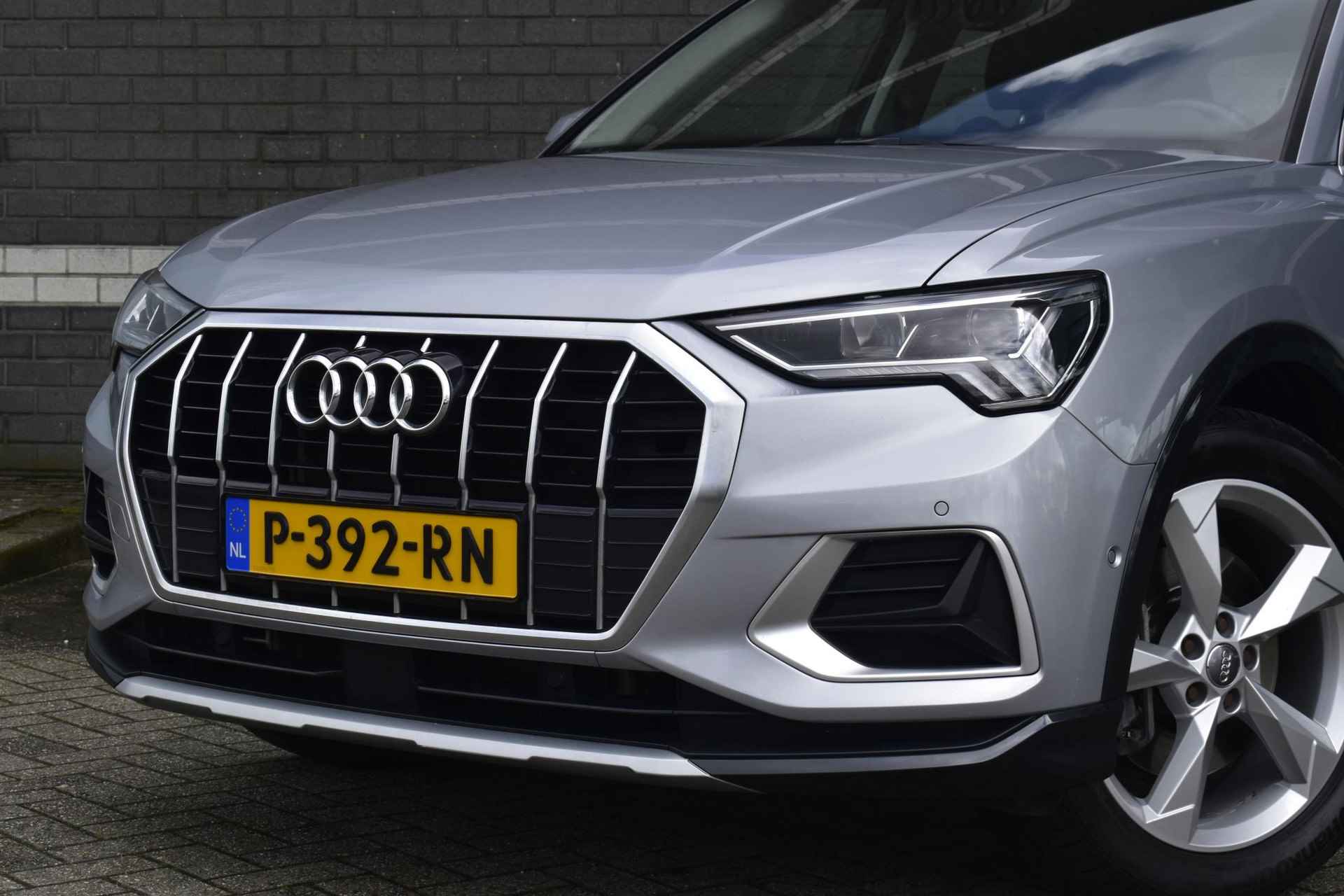 Audi Q3 40 TFSI quattro Advanced Pro Line Business / Virtual / Matrix / Sportstoelen / Trekhaak - 9/48