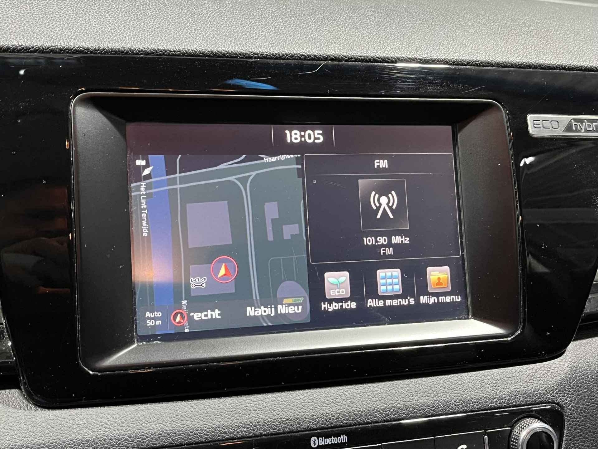 Kia Niro 1.6 GDi Hybrid First Edition | Apple CarPlay/Android auto | Trekhaak afneembaar | 100% onderhouden | Supernette auto! - 15/34