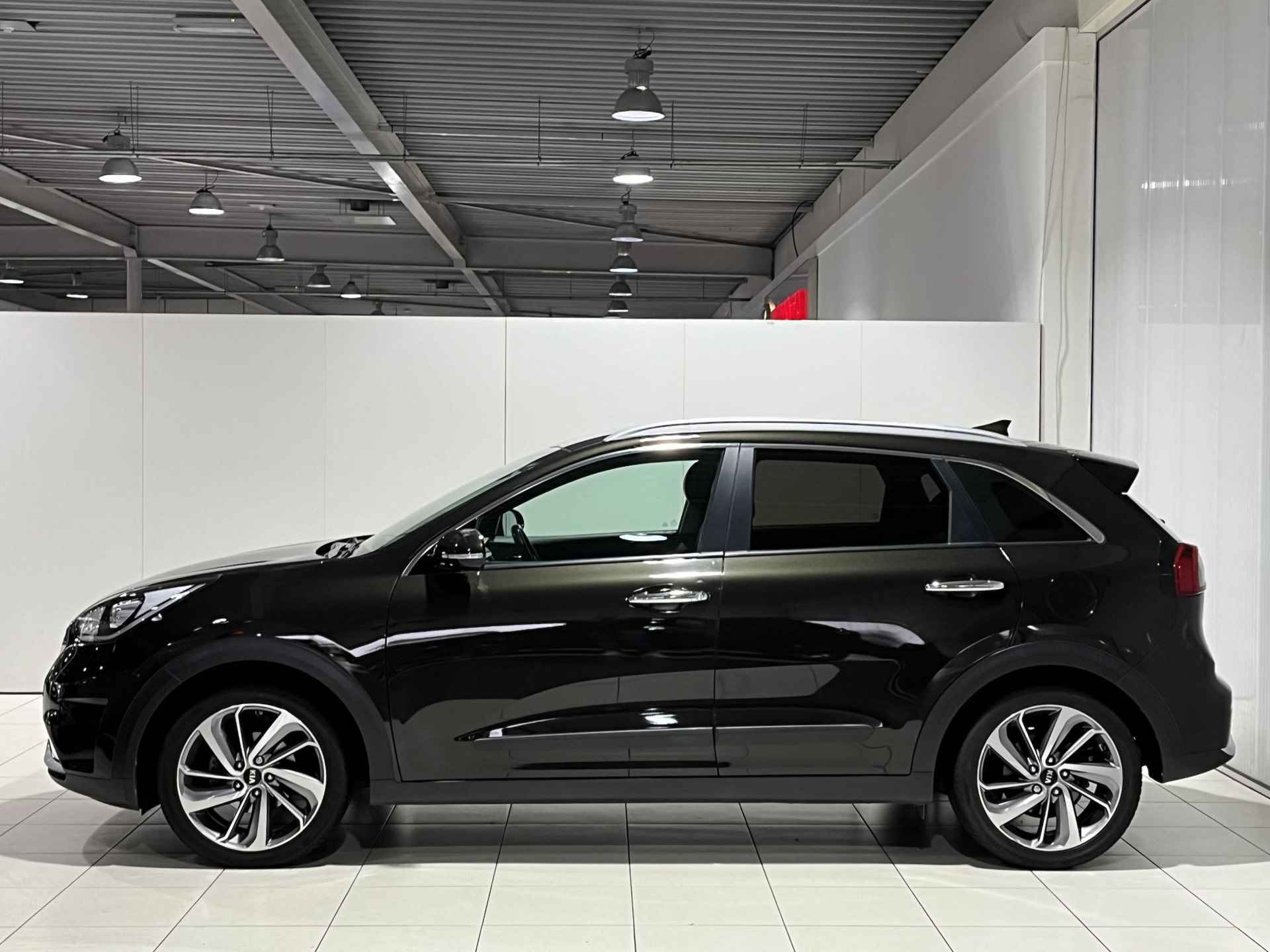 Kia Niro 1.6 GDi Hybrid First Edition | Apple CarPlay/Android auto | Trekhaak afneembaar | 100% onderhouden | Supernette auto! - 17/34