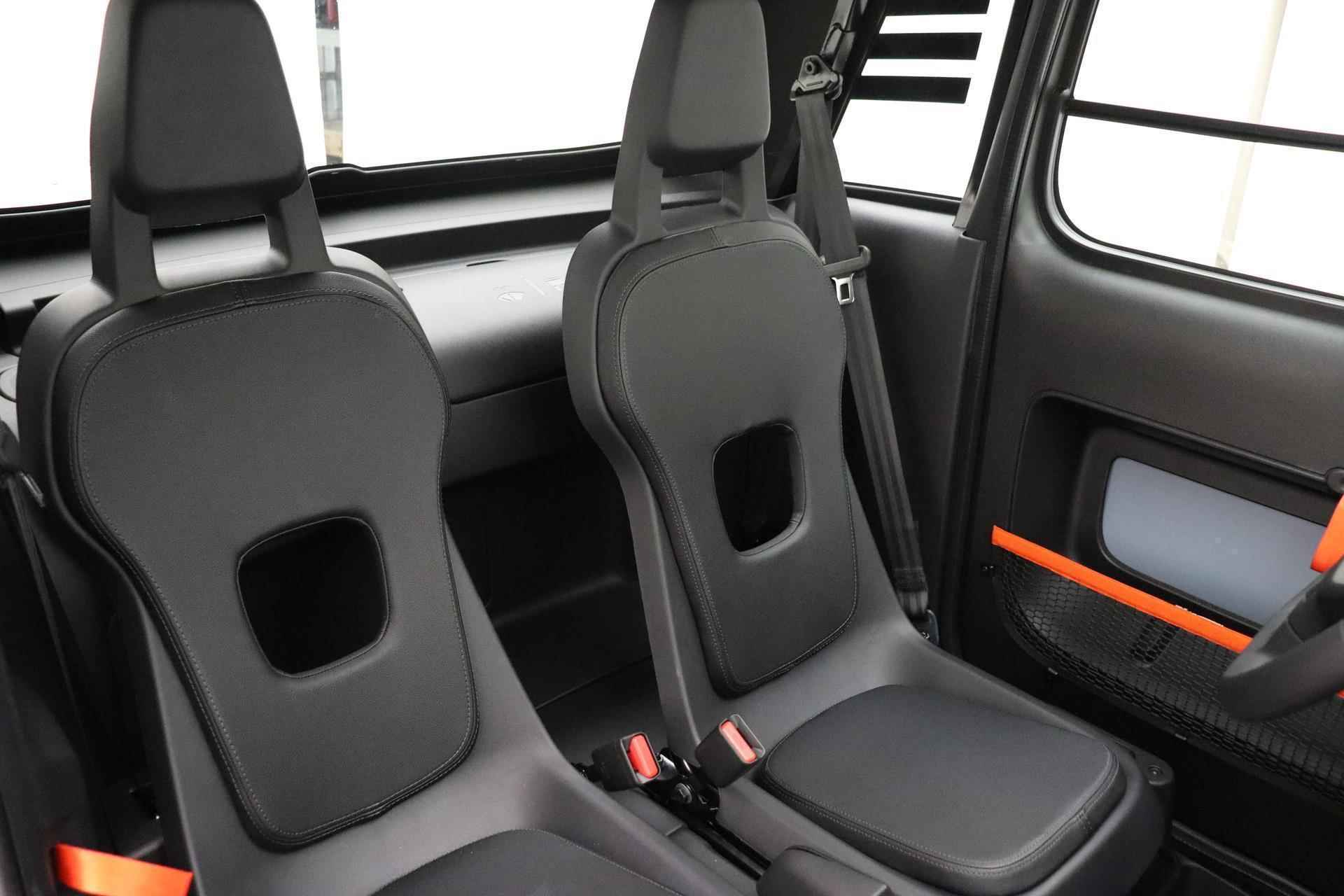 Citroen AMI AMI Orange Citroën AMI AMI Orange VERGELIJKBAAR OPEL ROCKS | Rijden vanaf 16 jaar | 100% elektrisch | 75km rijbereik | Beperkt beschikbaar, reserveer nu!| - 18/20