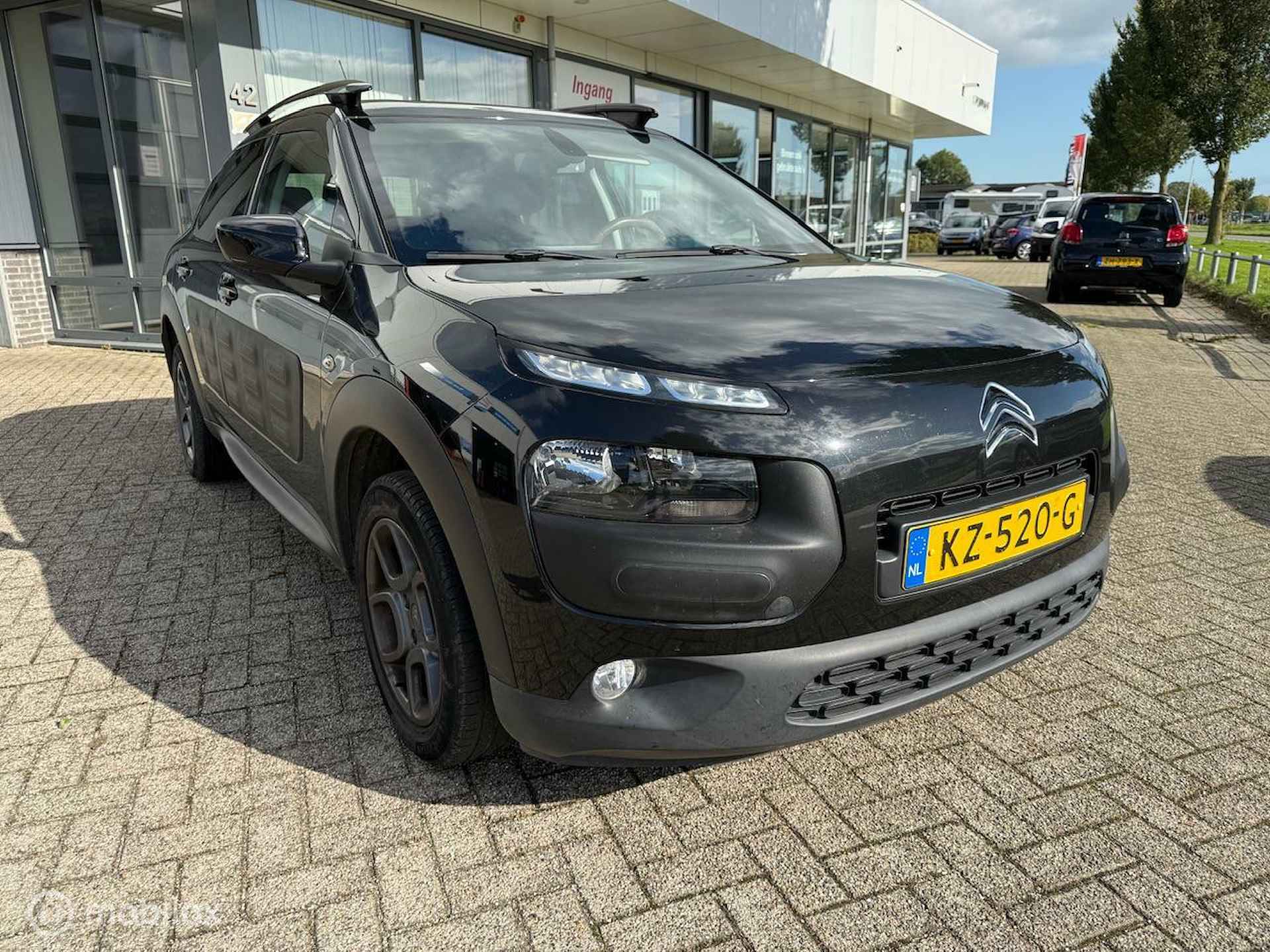 CITROEN C4 CACTUS 82 PK SHINE 12 MND BOVAG RIJKLAAR PRIJS - 4/13