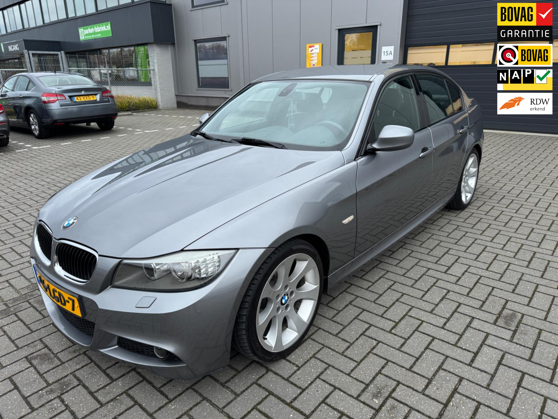 BMW 3-serie 318i Business Line Sport