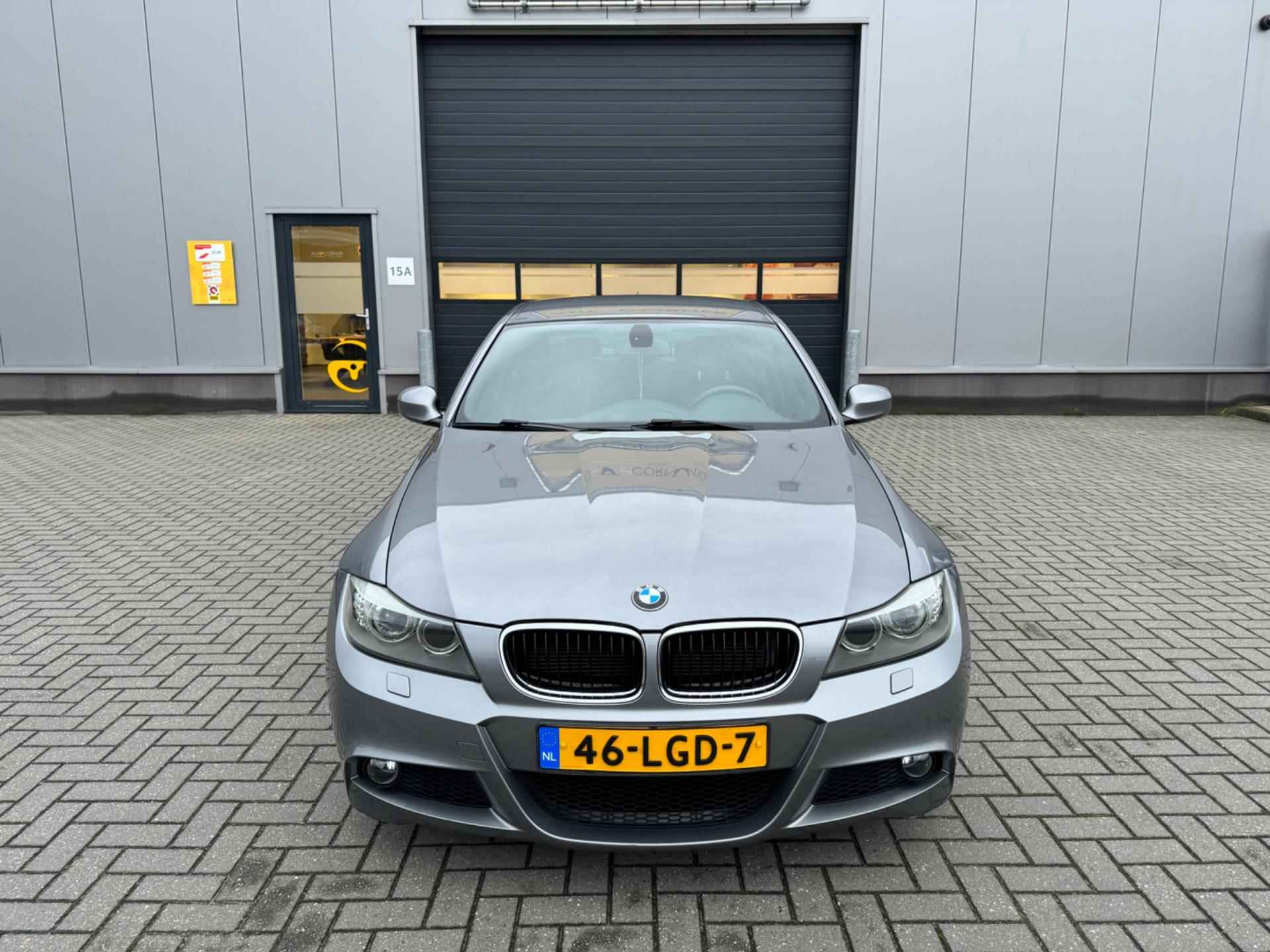 BMW 3-serie 318i Business Line Sport - 3/25