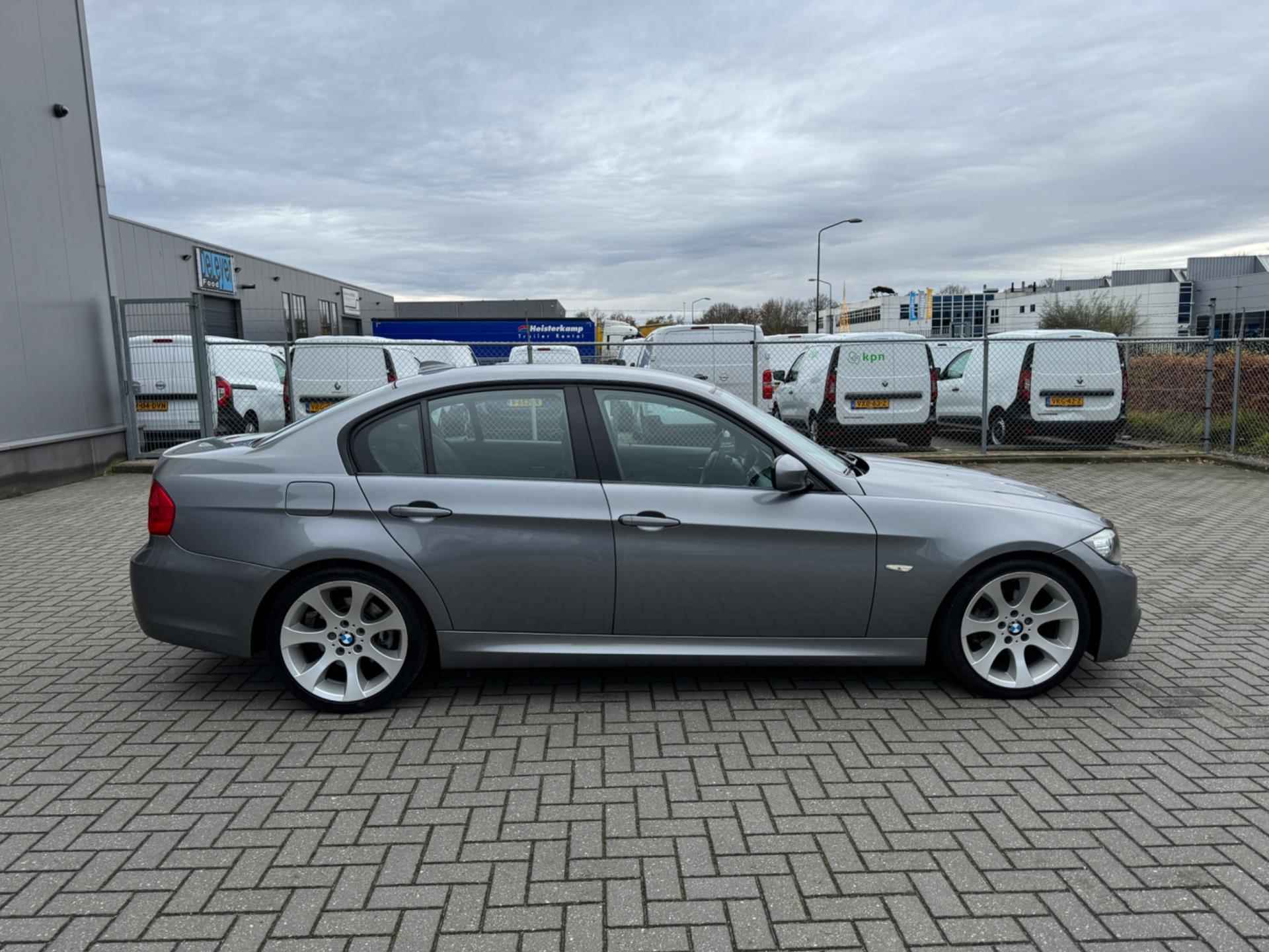 BMW 3-serie 318i Business Line Sport - 5/25