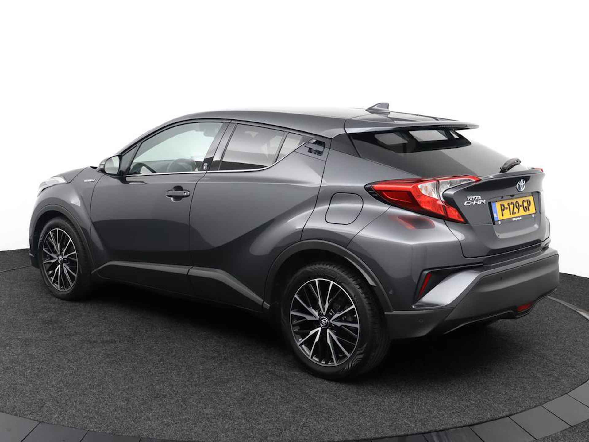 Toyota C-HR 1.8 Hybrid Adventure | Stuur en stoelverwarming| Navigatie | Keyless start en entry | - 12/50