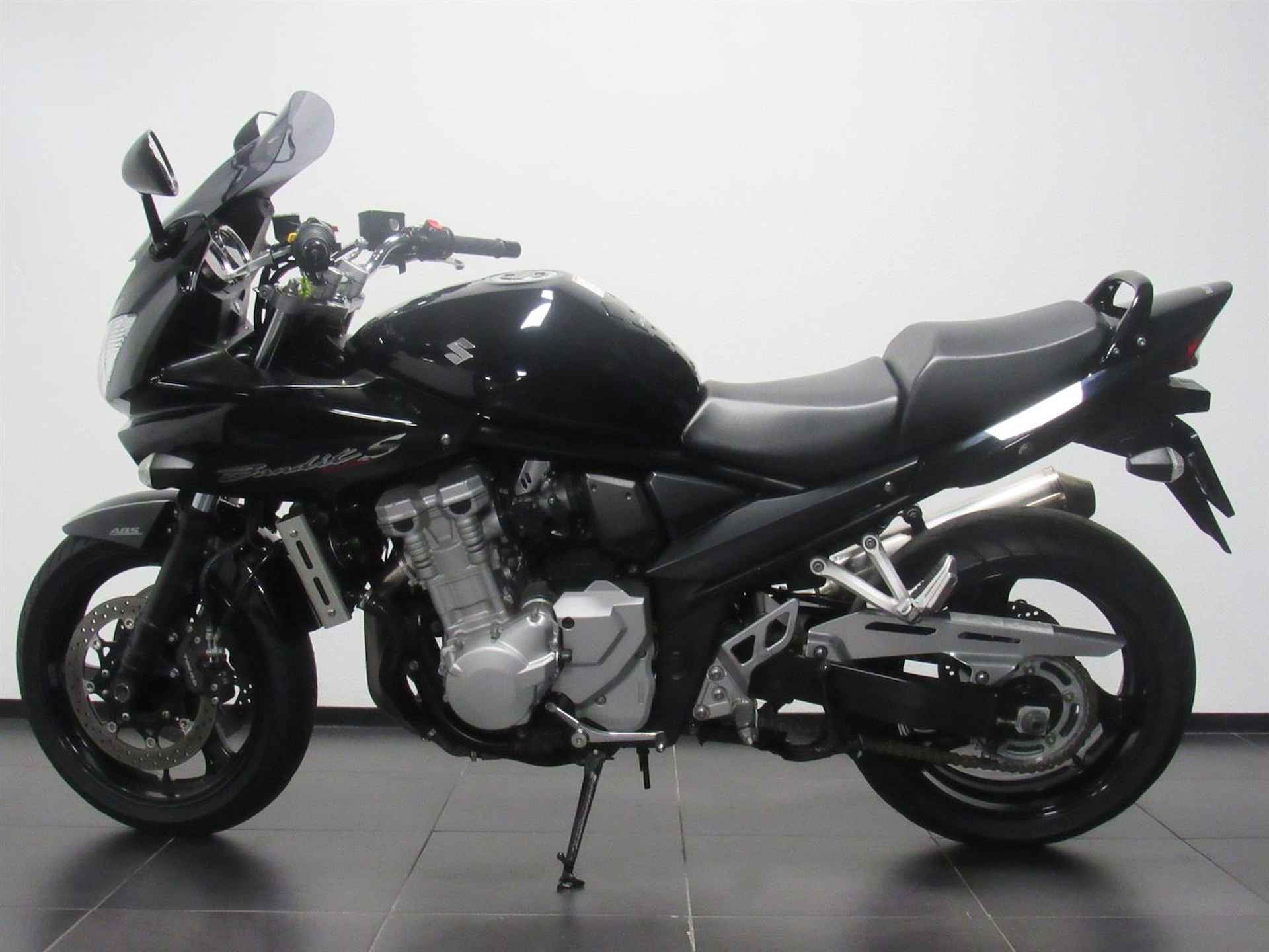 Suzuki GSF 1250 S BANDIT - 2007 - 4/14