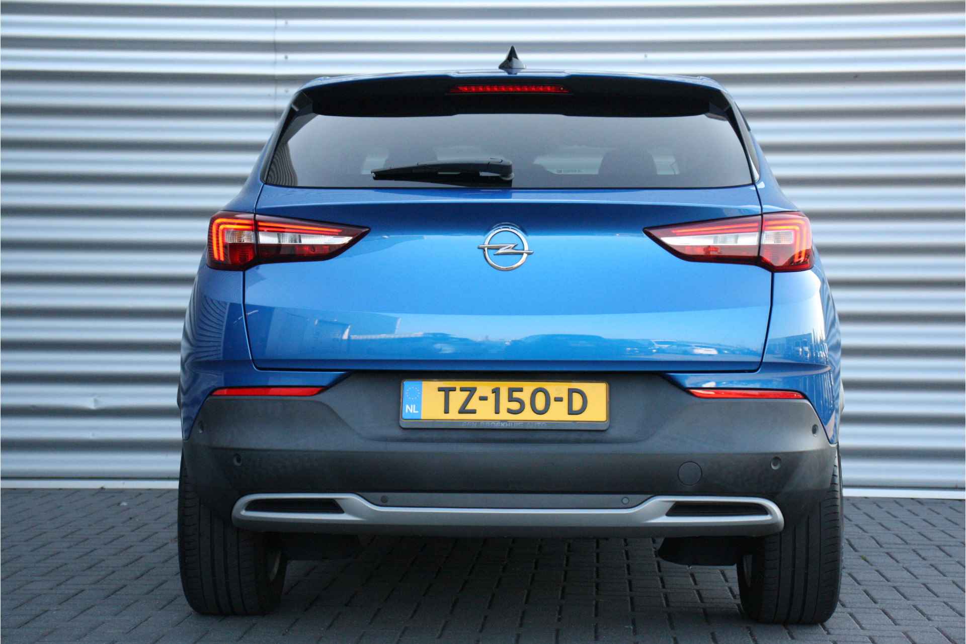 Opel Grandland X 1.2 TURBO 130PK INNOVATION+ / NAVI / LEDER / CLIMA / AGR / PDC / 18" LMV / KEYLESS / LED-MATRIX / WINTERPAKKET / BLUETOOTH / CRU - 8/41