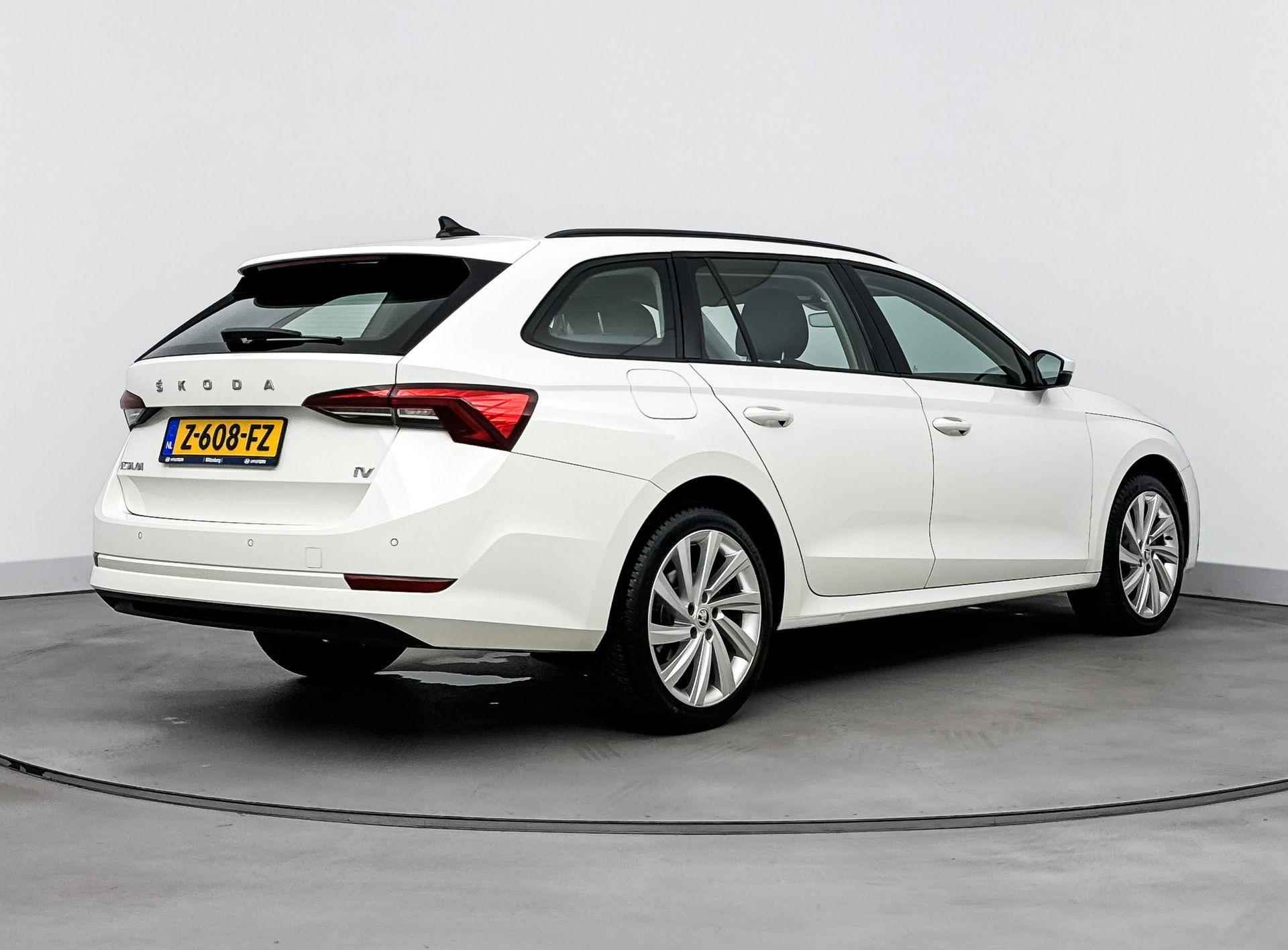 Skoda Octavia Combi 1.4 TSI iV PHEV | Plug-in | Apple Carplay | Android Auto | Parkeersensoren | - 3/30