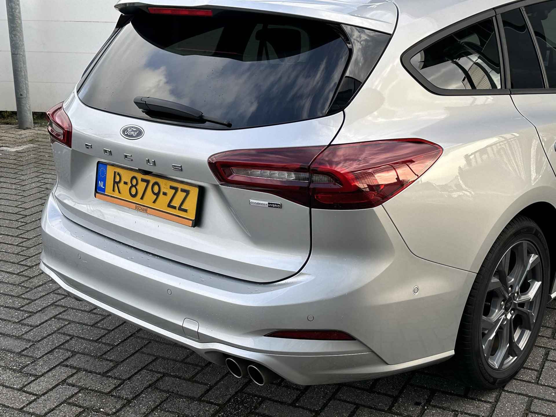 Ford Focus Wagon 1.0 EcoBoost Hybrid ST Line | Cruise | Navi | Clima | P.Sensoren + Camera | LED | All-season | Winterpack | Geen Import! - 12/36