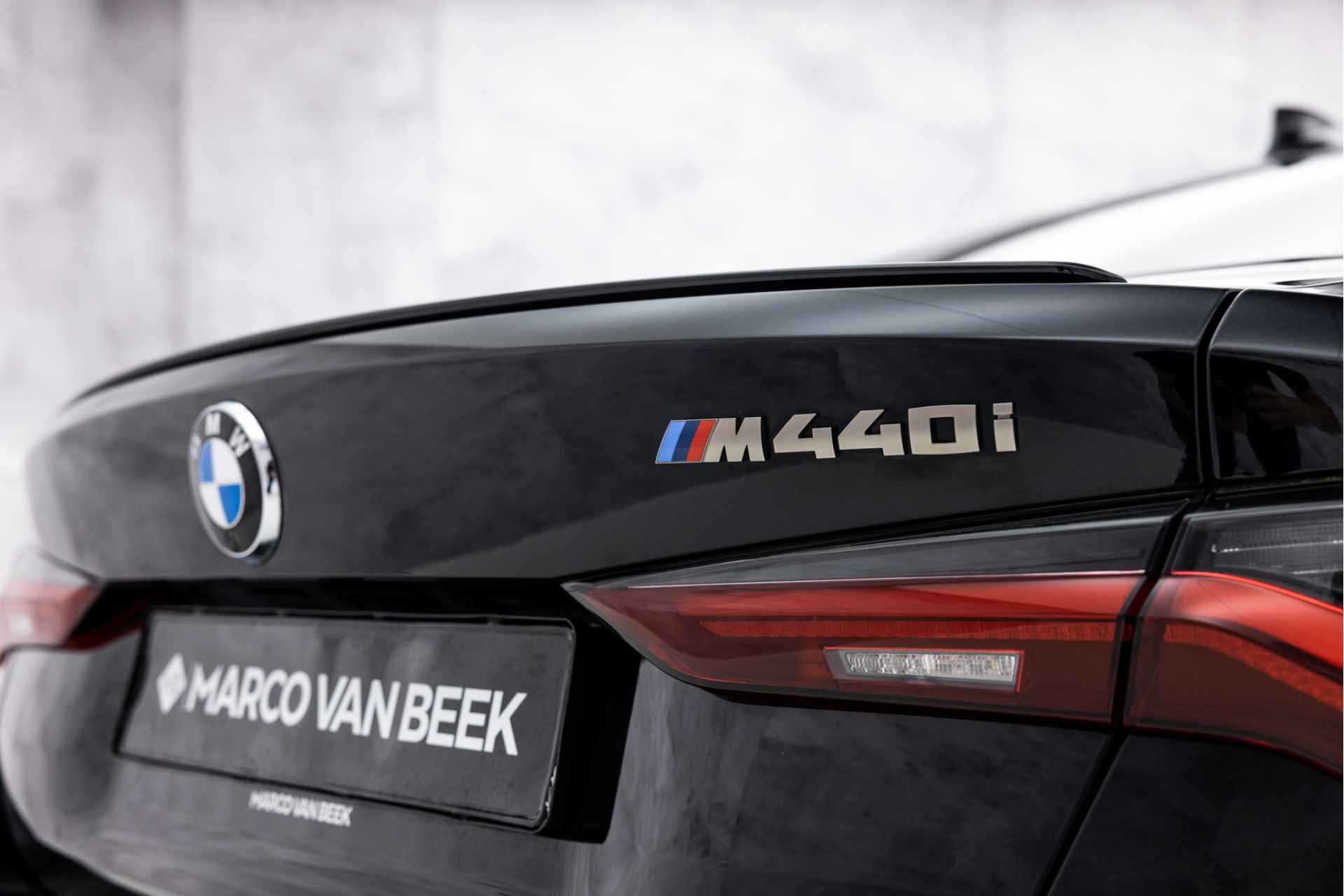 BMW 4 Serie Coupé M440i xDrive High Executive | Pano | M-Stoel | Carbon | Head-Up | ACC - 11/54