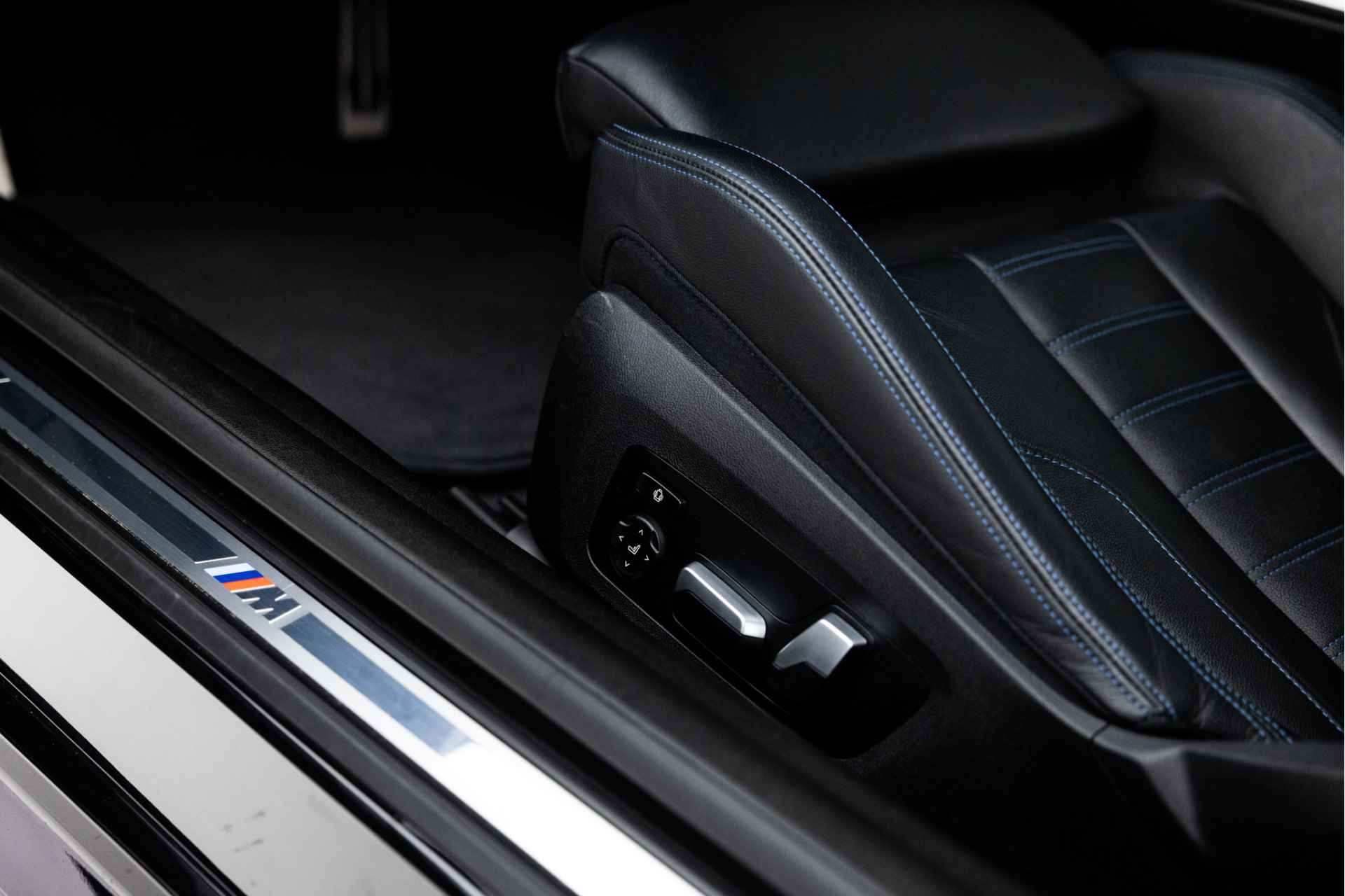 BMW 4 Serie Coupé M440i xDrive High Executive | Pano | M-Stoel | Carbon | Head-Up | ACC - 13/54