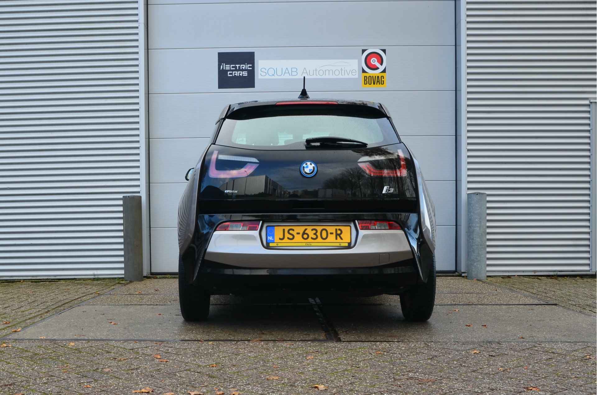 BMW i3 22 kWh CCS, Panoramadak, Warmtepomp, 2.000,- SEPP Subsidie! - 10/30