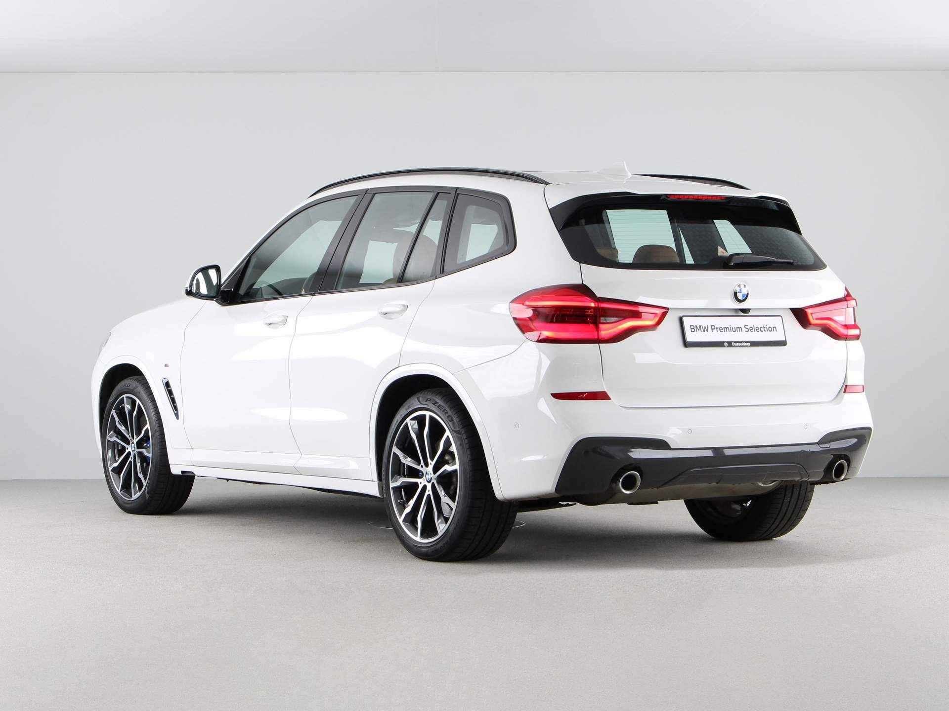 BMW X3 xDrive30i High Executive M-Sport Trekhaak, Elektrisch verstelbare voorstoelen, Adaptief onderstel - 12/27