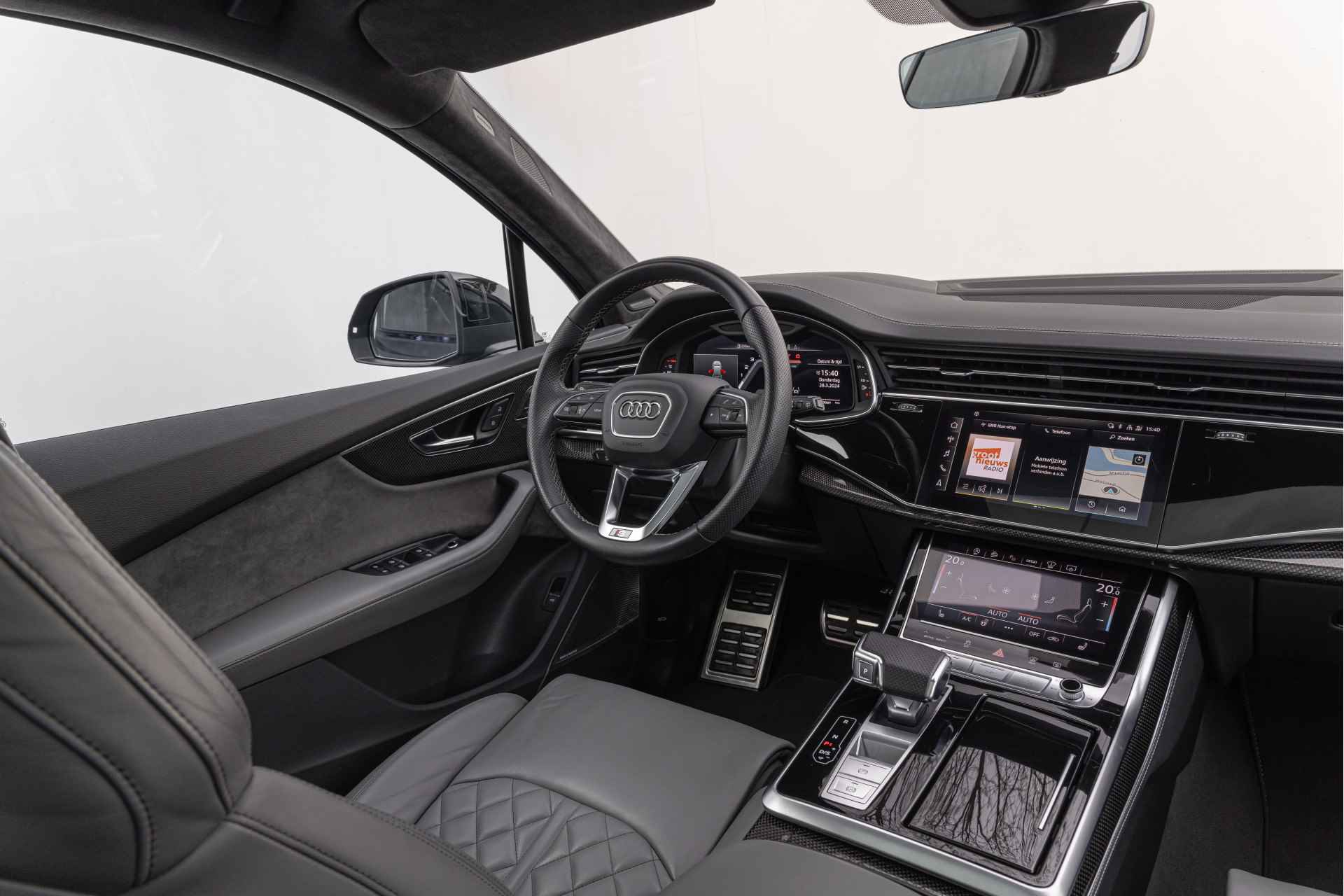 Audi SQ7 4.0 TFSI 507pk Quattro B&O Advanced HuD Pano Nachtzicht 4-wielsturing S-stoelen - 3/44