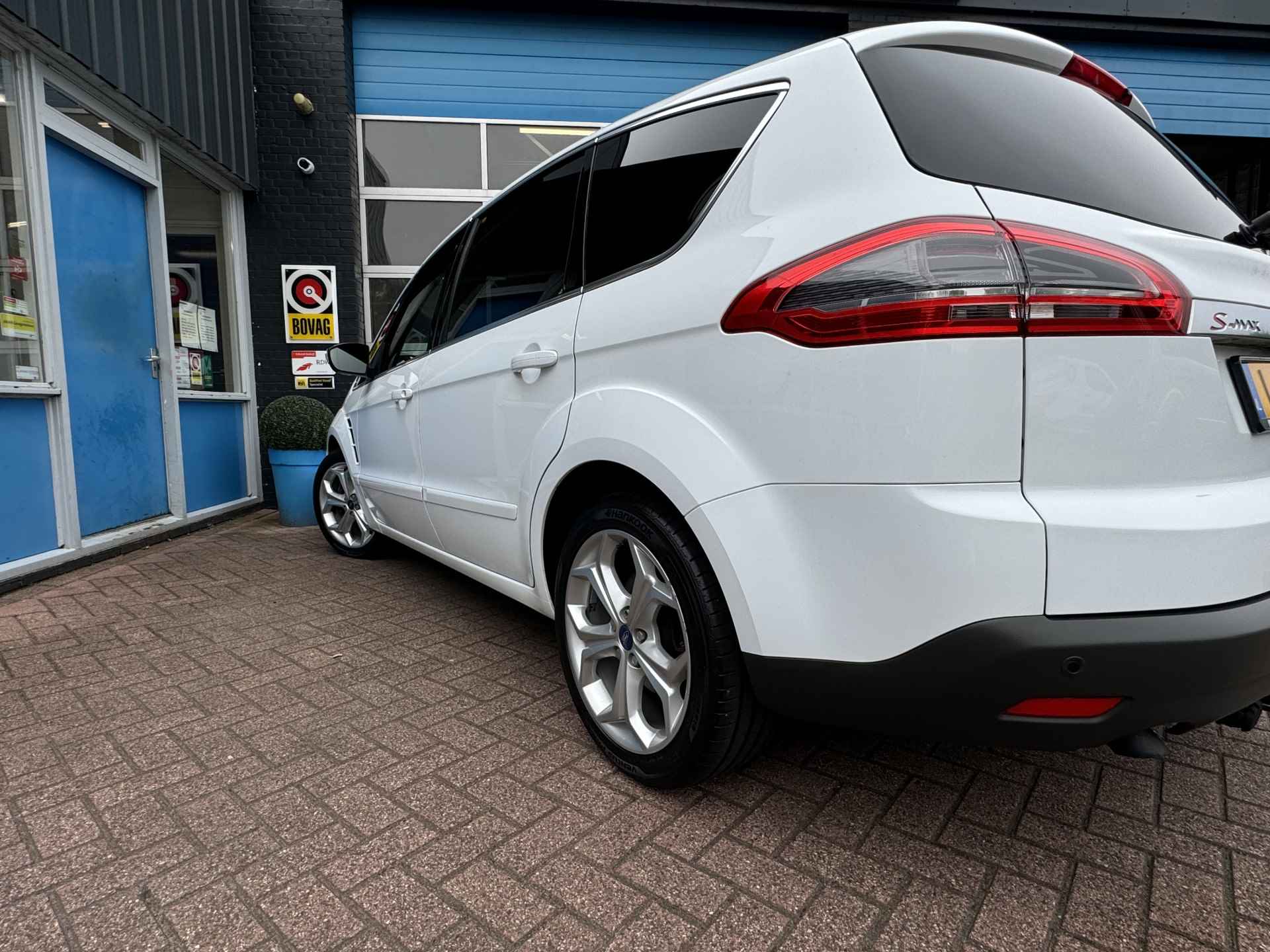 Ford S-Max 1.6 EcoBoost Titanium | Climate Control | Cruise Control | Airco | Rijklaar + 12 Maand Autotrust Garantie! - 30/38