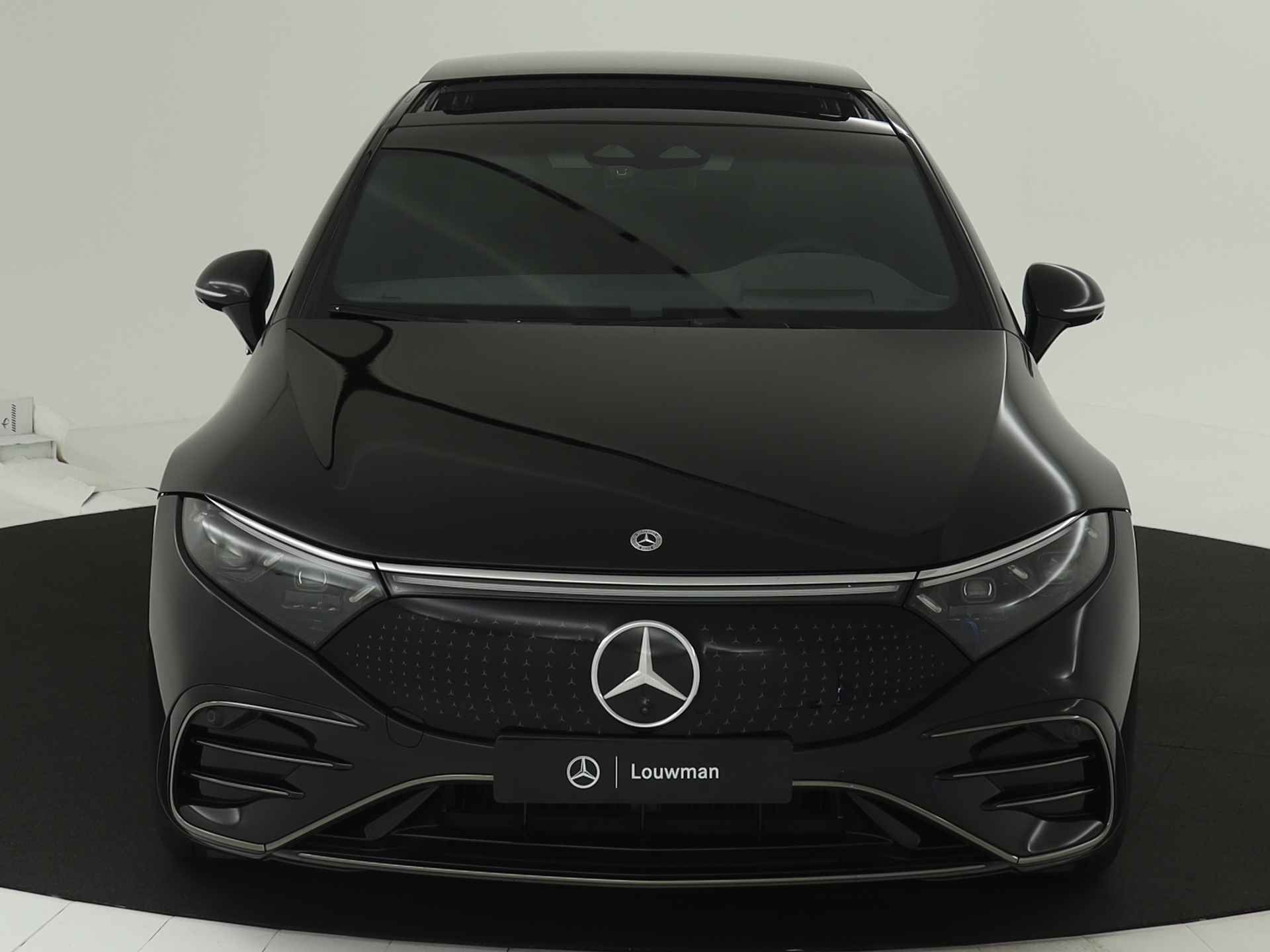 Mercedes-Benz EQS 580 4MATIC AMG Line 108kWh | Premium Plus pakket | Nightpakket | Dashcam | Achterasbesturing tot 10° | Garagedeuropener | Akoestiekcomfortpakket | KEYLESS GO-comfortpakket | - 26/31