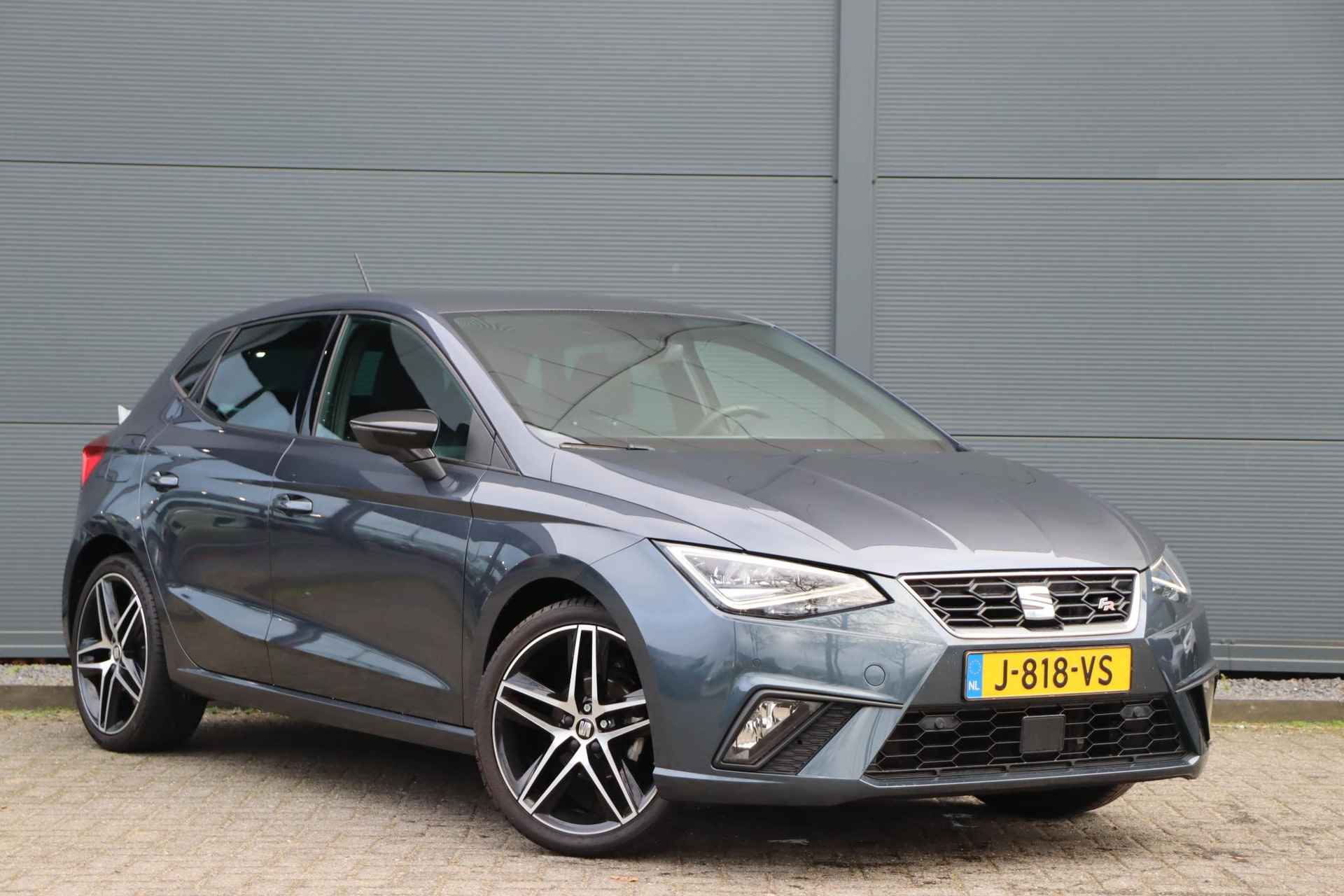 SEAT Ibiza 1.0 TSI FR Business Intense / LED / Virtual Cockpit/ Carplay / Camera - 3/35