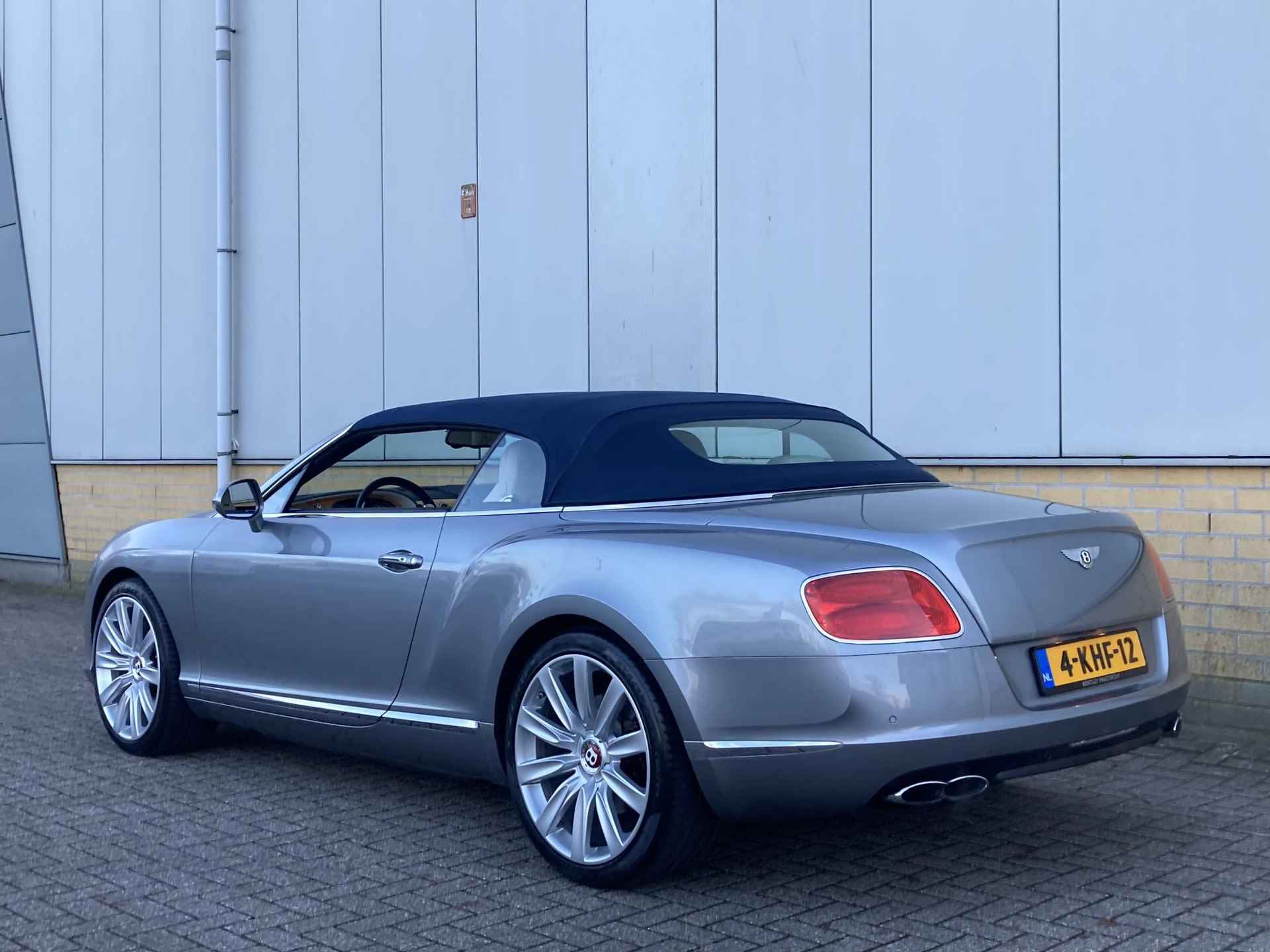 Bentley Continental GTC 4.0 V8 507 pk -windscherm- Dealer Onderhouden - 44/45