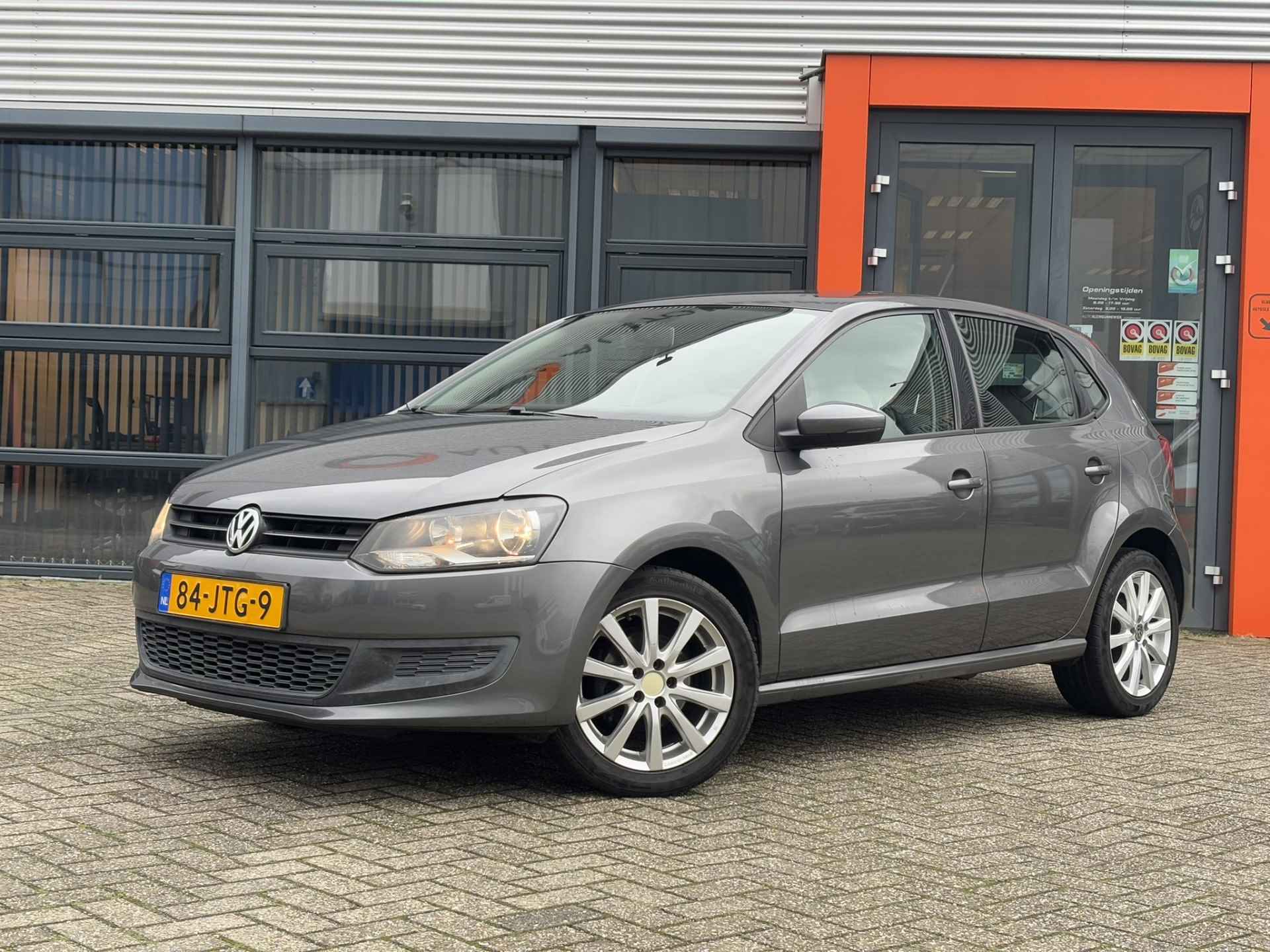 Volkswagen Polo 1.2-12V Comfortline / Nieuwe Distribtieketting / Incl Winterwielenset / NL Auto / Cruise Control / Airco / - 8/26