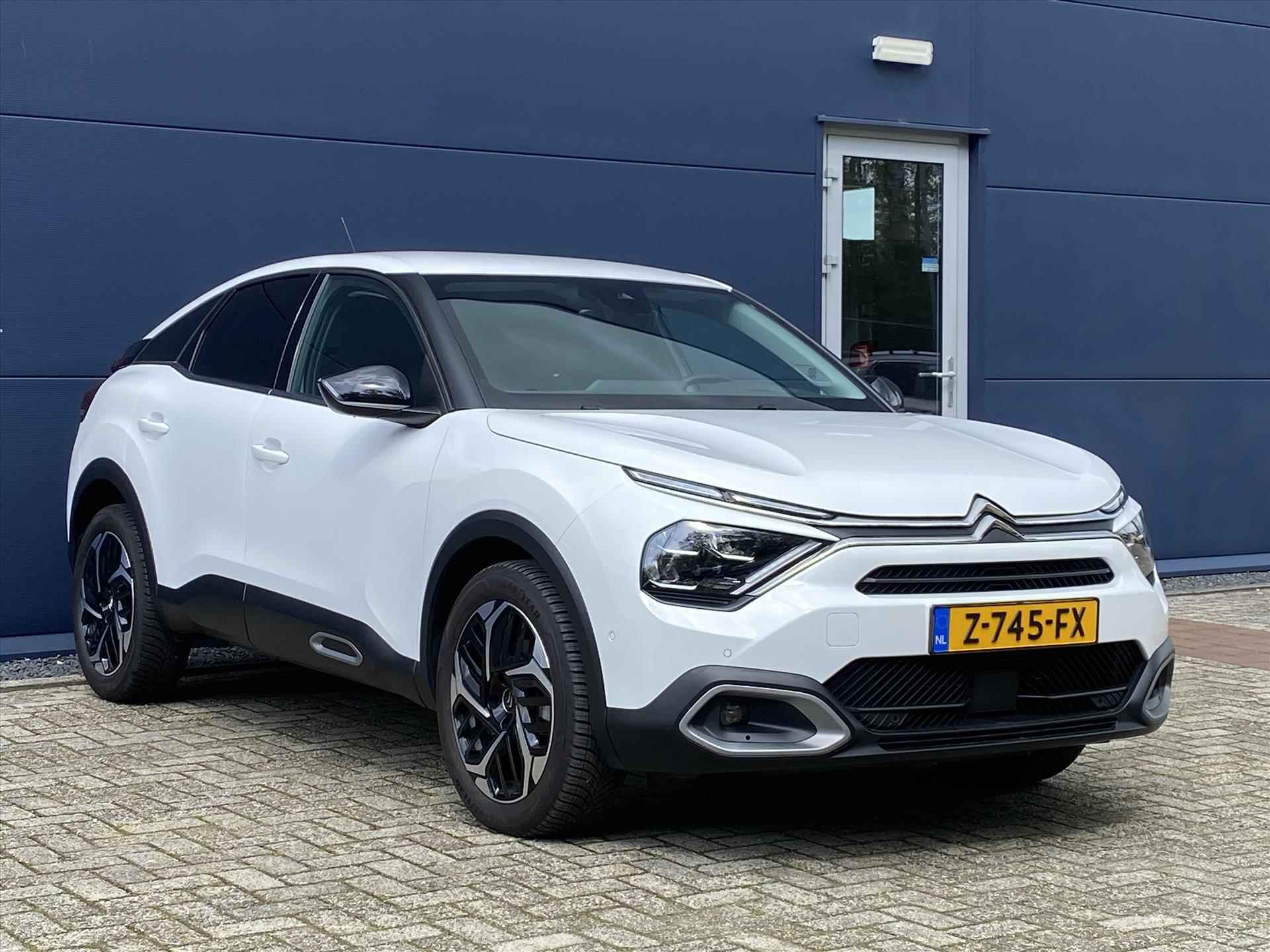 Citroen C4 1.2 PureTech 130pk S&S EAT8 Shine | Inhaalsensor | Keyless Entry | Stoelverwarming | Camera | Navigatie | Climate Control | Adaptive Cruise Control | - 3/39