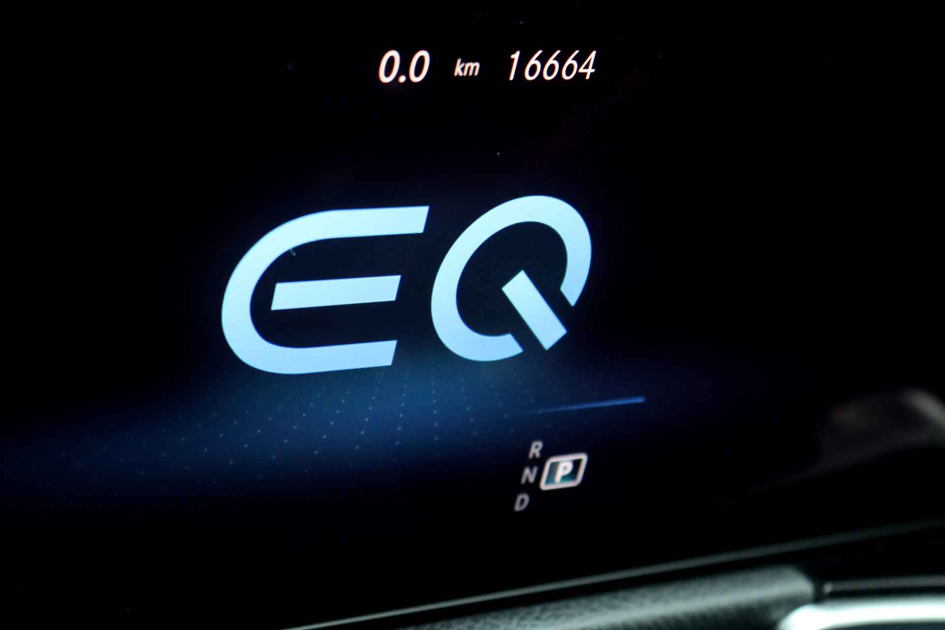 Mercedes-Benz EQB 300 4MATIC AMG Line 67 kWh | Distronic+ | Panoramadak | Memory | Burmester | Keyless Go | Surround Camera | Nightpakket | Augmented Reality | - 31/41