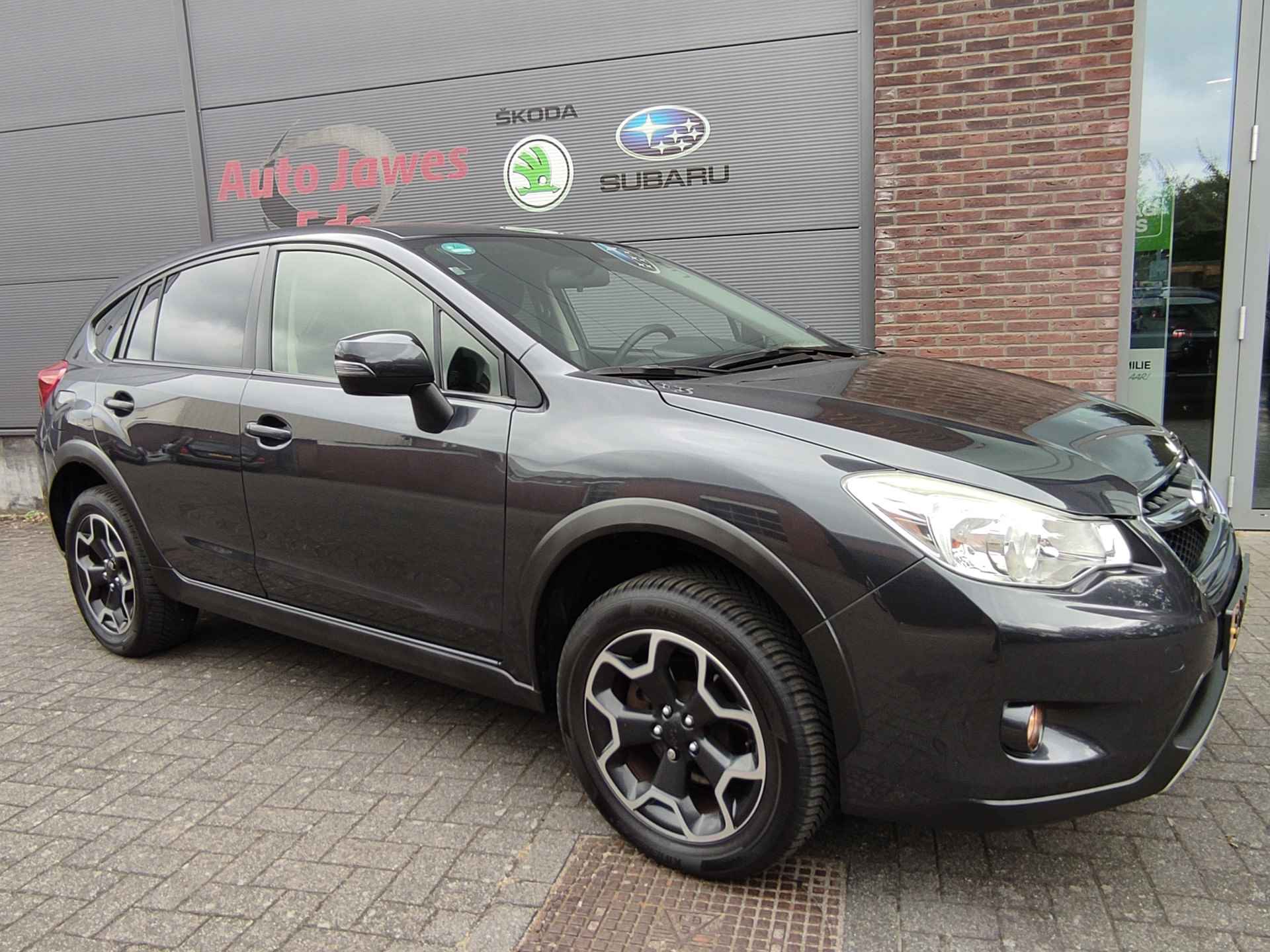 Subaru XV 2.0i Luxury AWD Afn.trekhaak - Allseason banden - Pioneer Navigatie - Achteruitrijcamera - Stoelverwarming - 12/33