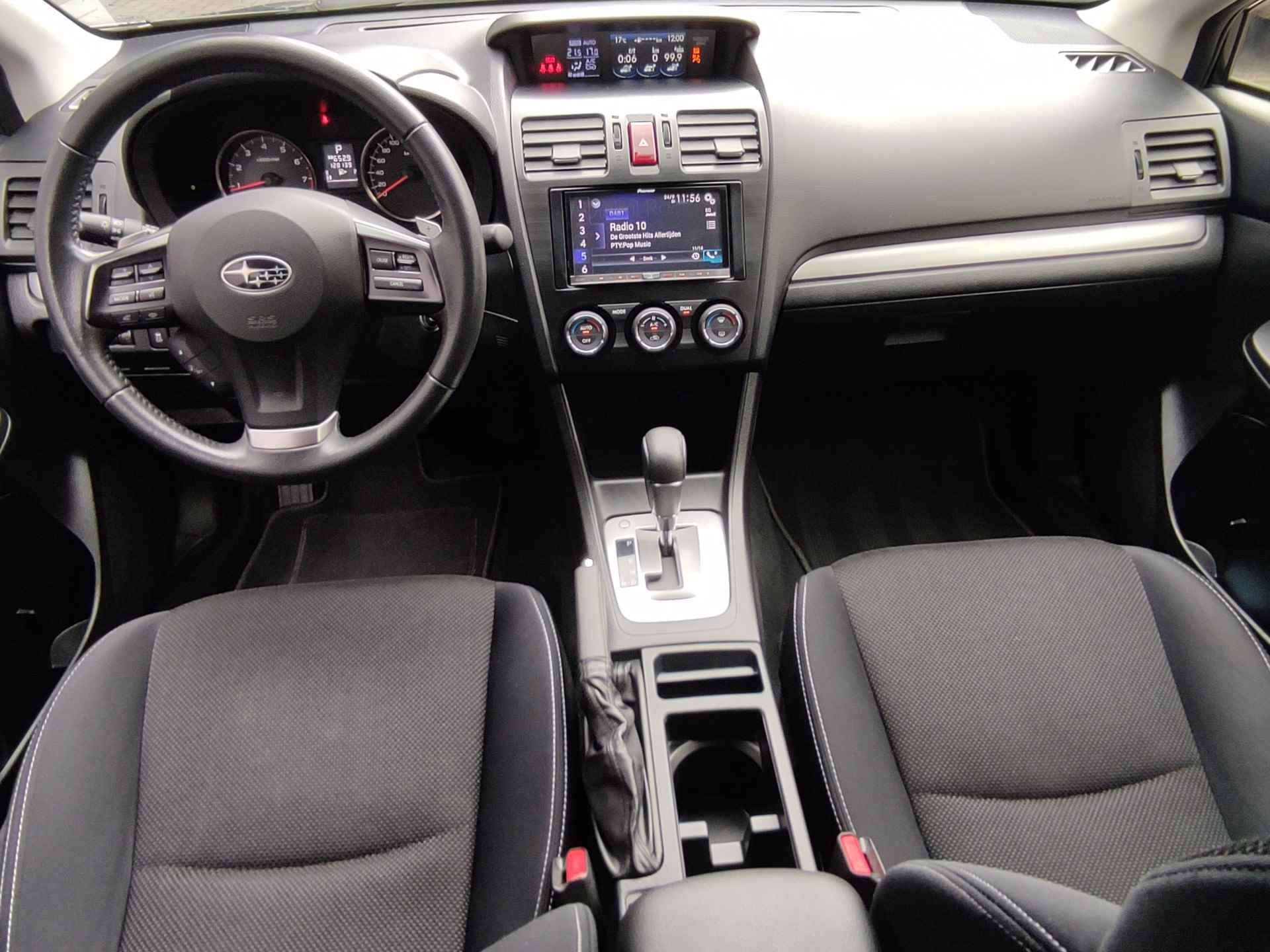 Subaru XV 2.0i Luxury AWD Afn.trekhaak - Allseason banden - Pioneer Navigatie - Achteruitrijcamera - Stoelverwarming - 24/33